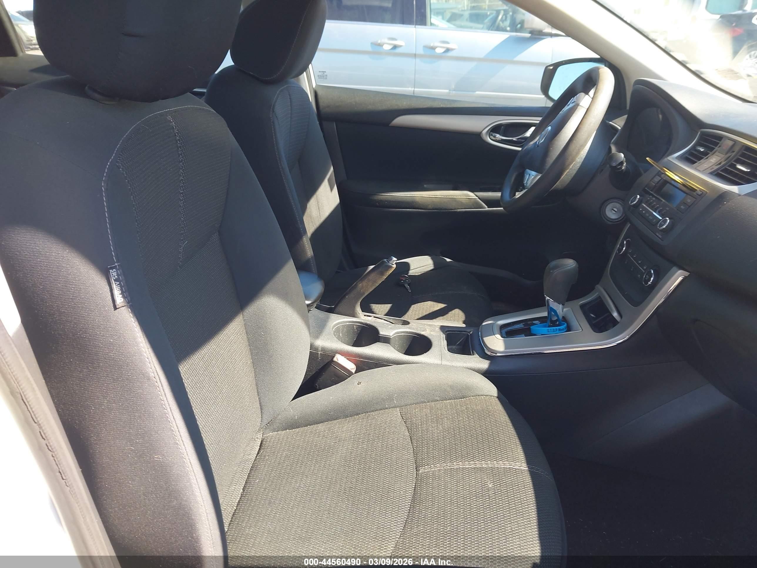 2015 Nissan Sentra S White vin: 3N1AB7AP1FY367381