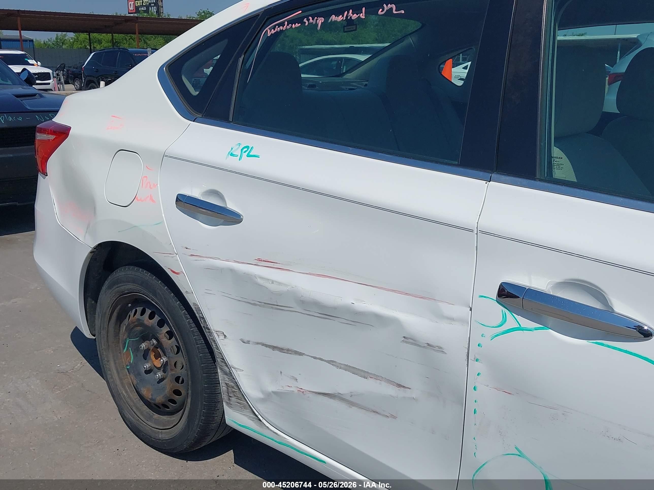 2017 Nissan Sentra S White vin: 3N1AB7AP1HY344086