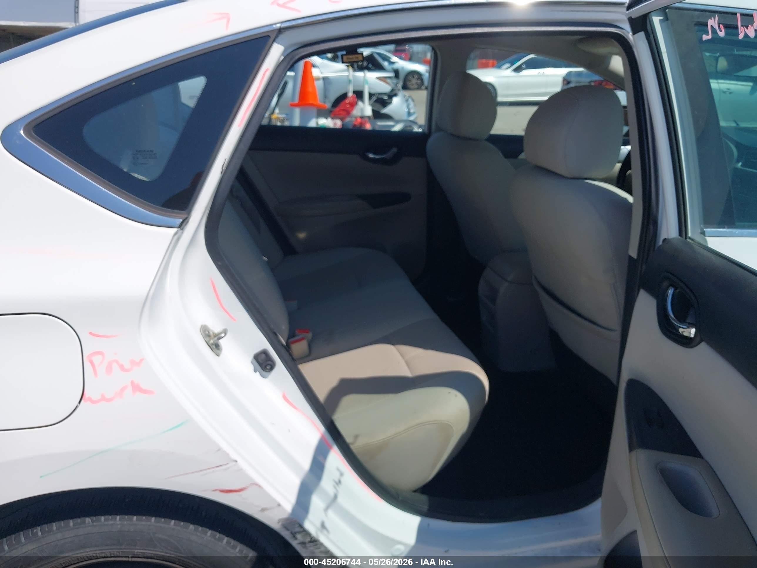2017 Nissan Sentra S White vin: 3N1AB7AP1HY344086