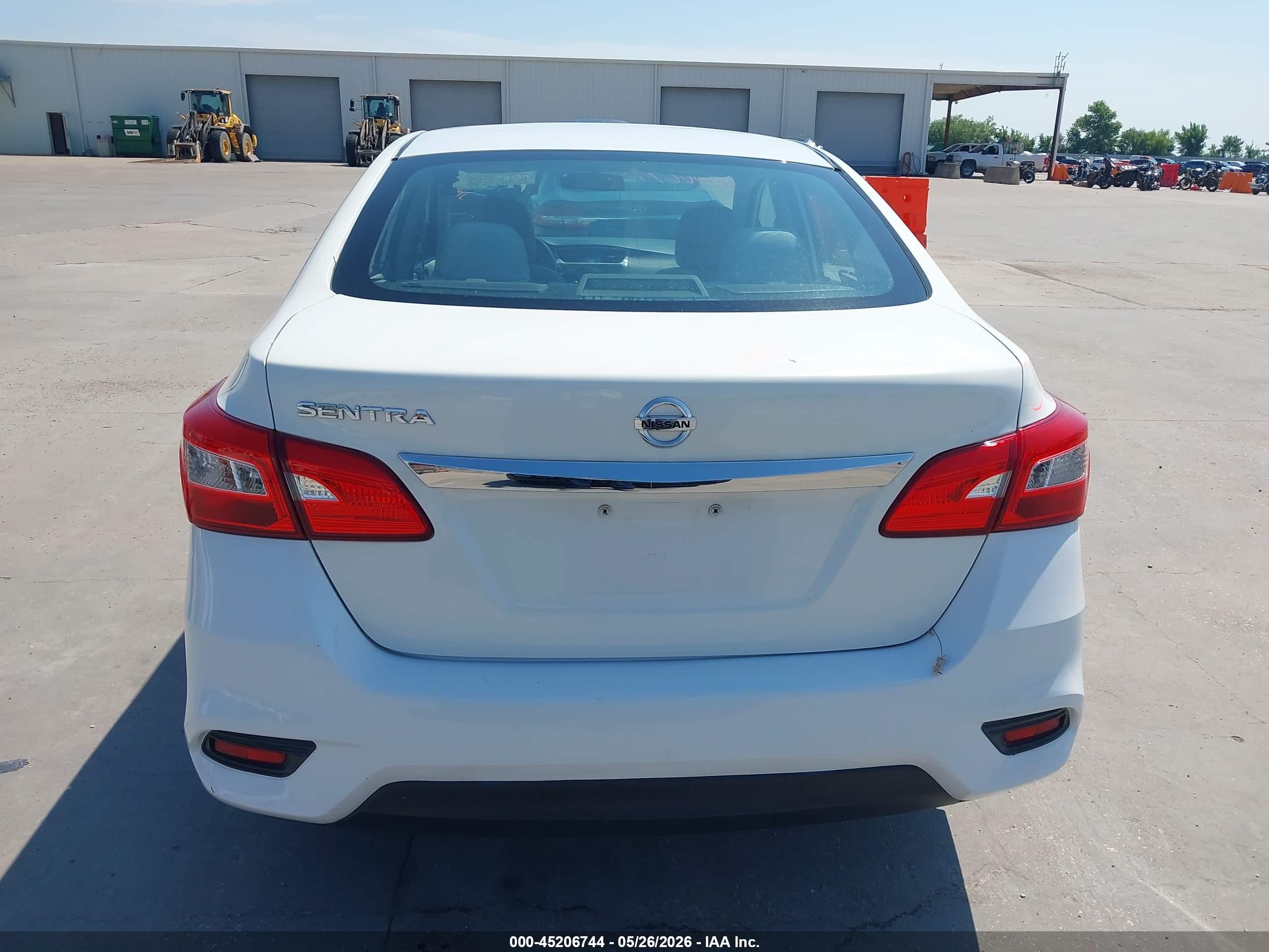 2017 Nissan Sentra S White vin: 3N1AB7AP1HY344086