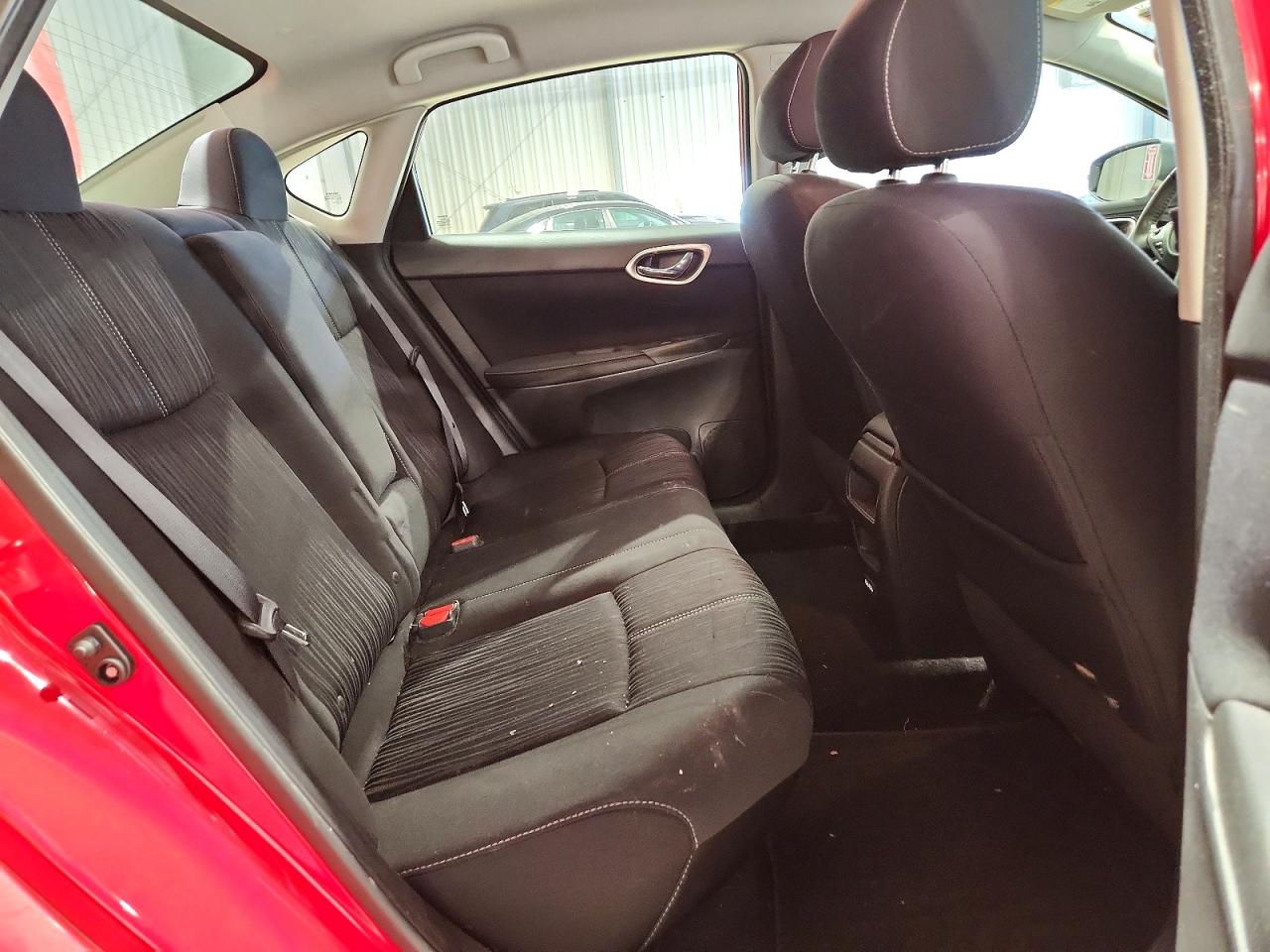 2018 Nissan Sentra Sv Red vin: 3N1AB7AP1JL621953