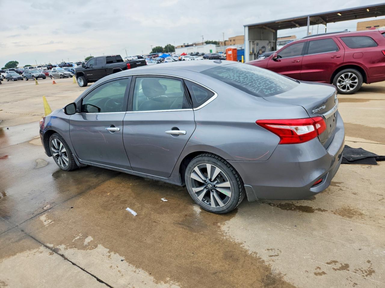 2018 Nissan Sentra Sl Gray vin: 3N1AB7AP1JY229056