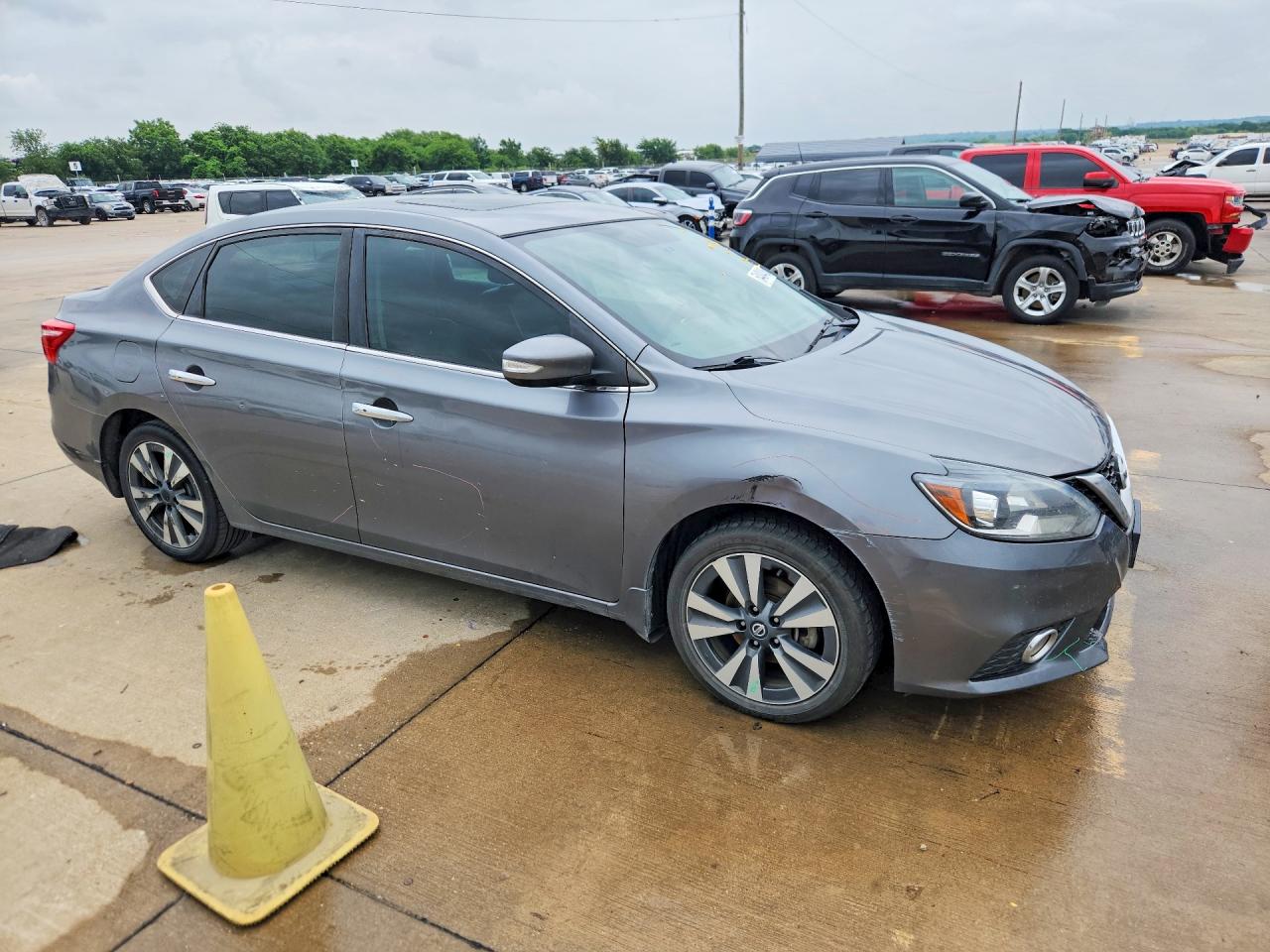 2018 Nissan Sentra Sl Gray vin: 3N1AB7AP1JY229056