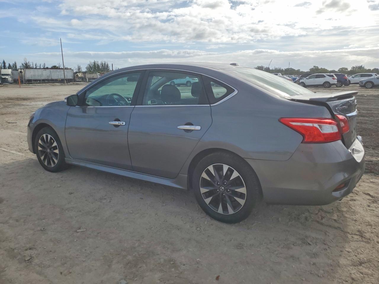 2019 Nissan Sentra Sr Угольный vin: 3N1AB7AP1KY306140