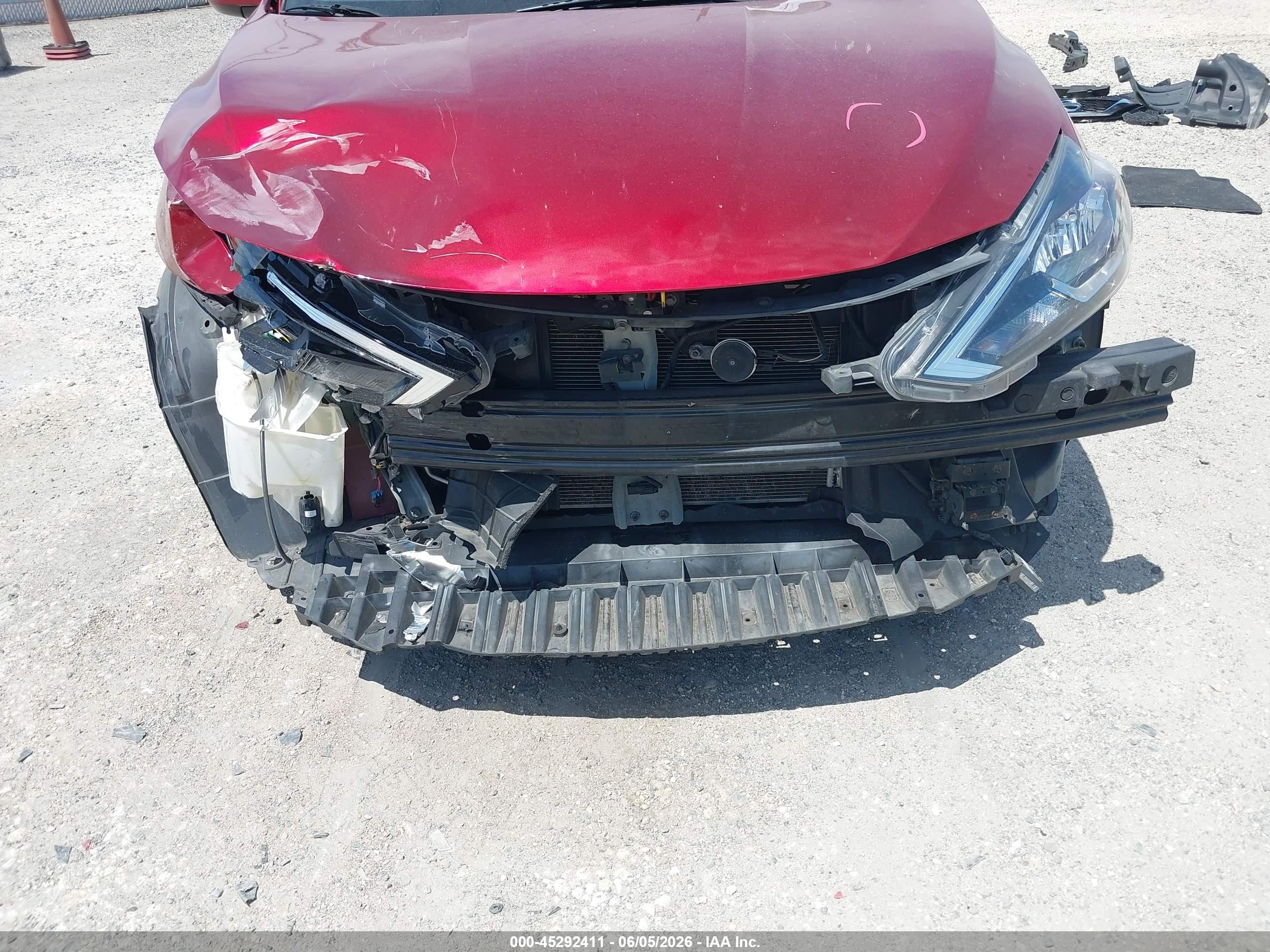 2019 Nissan Sentra Sv Maroon vin: 3N1AB7AP1KY380447