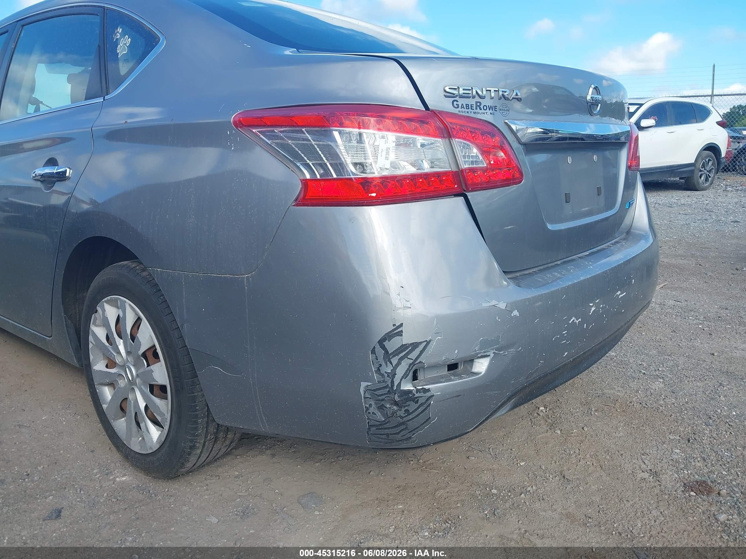 2013 Nissan Sentra Sv Silver vin: 3N1AB7AP2DL561685
