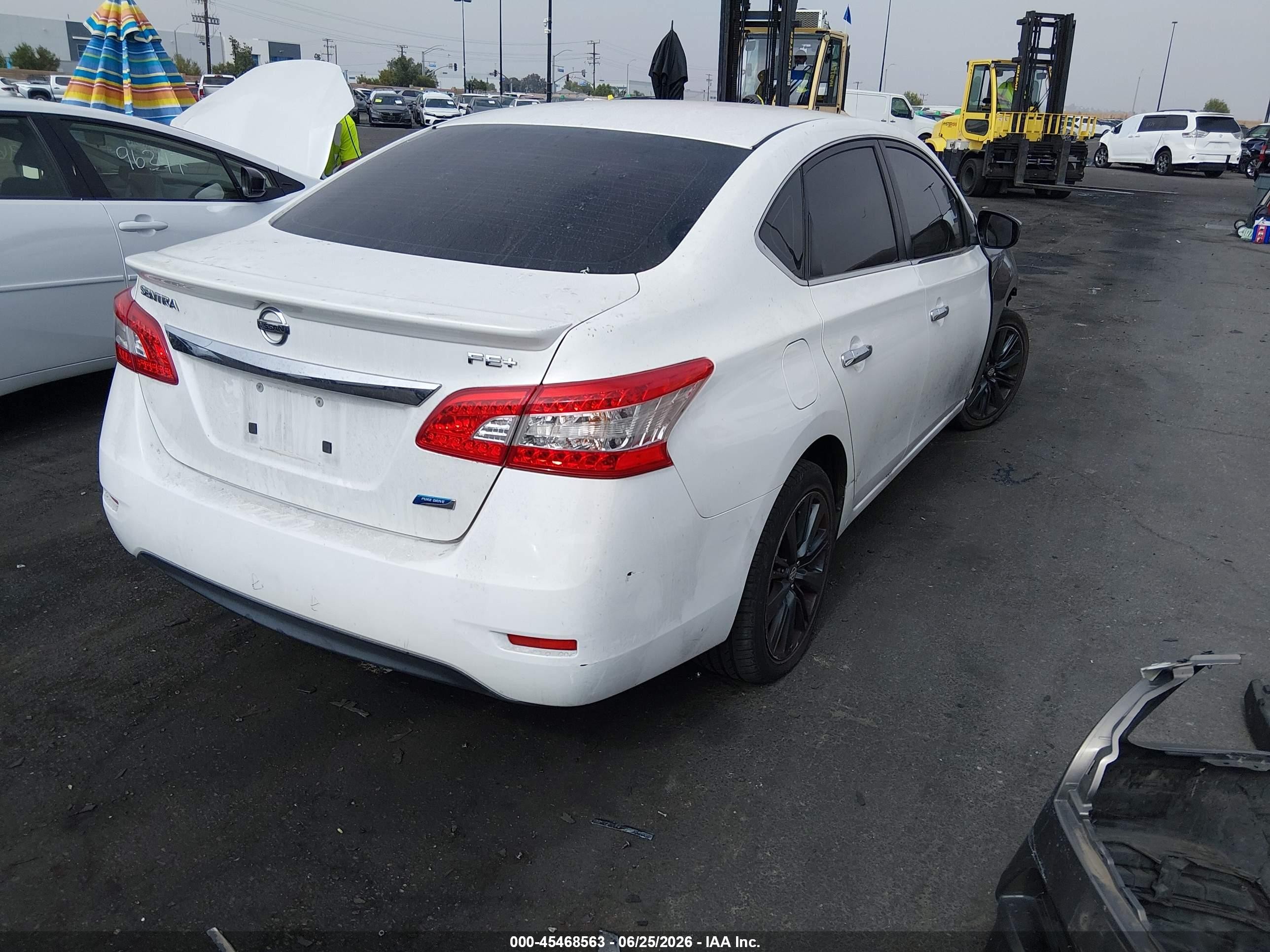 2013 Nissan Sentra Fe+ S White vin: 3N1AB7AP2DL563856