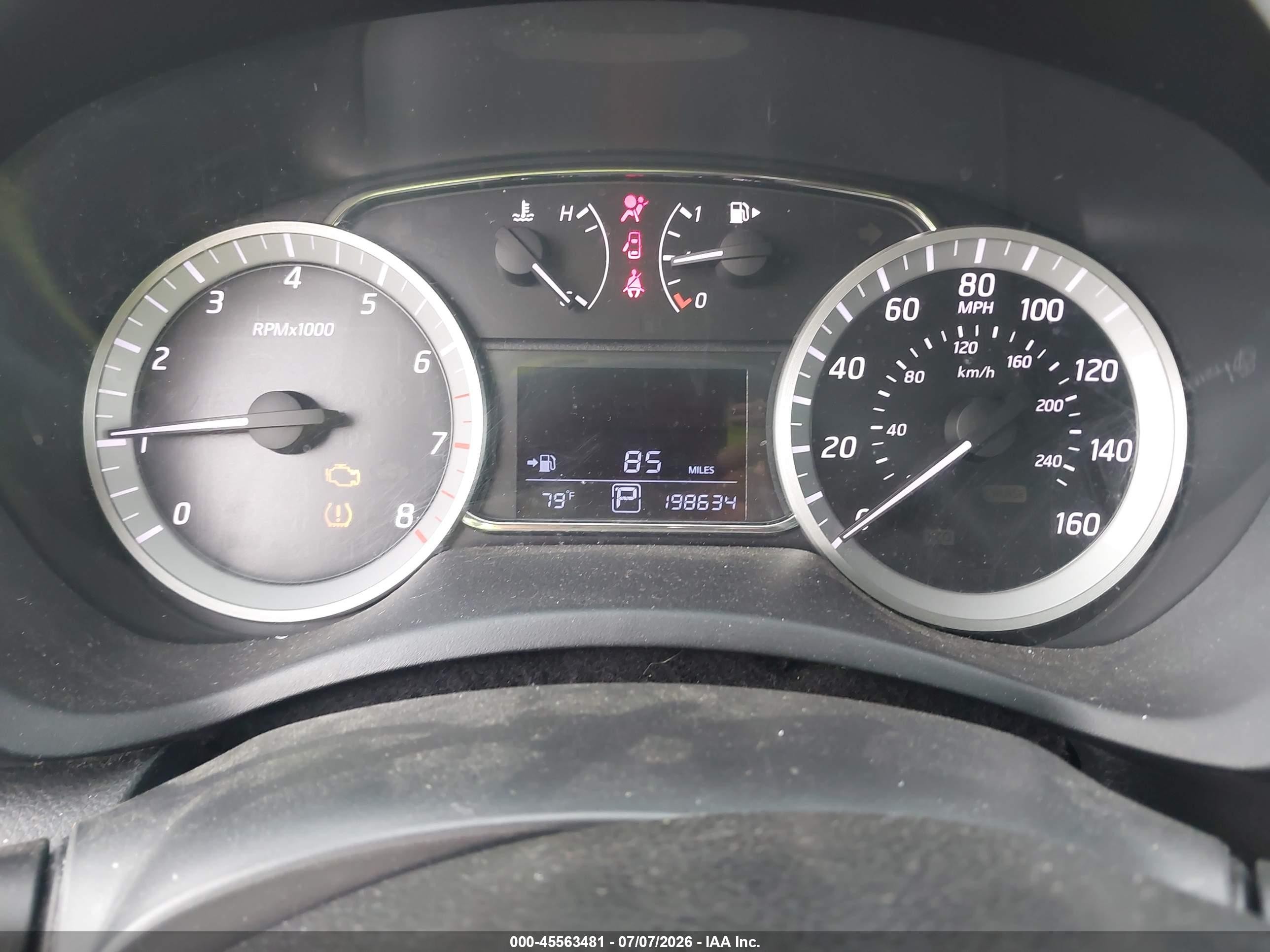 2013 Nissan Sentra Sv Silver vin: 3N1AB7AP2DL656974