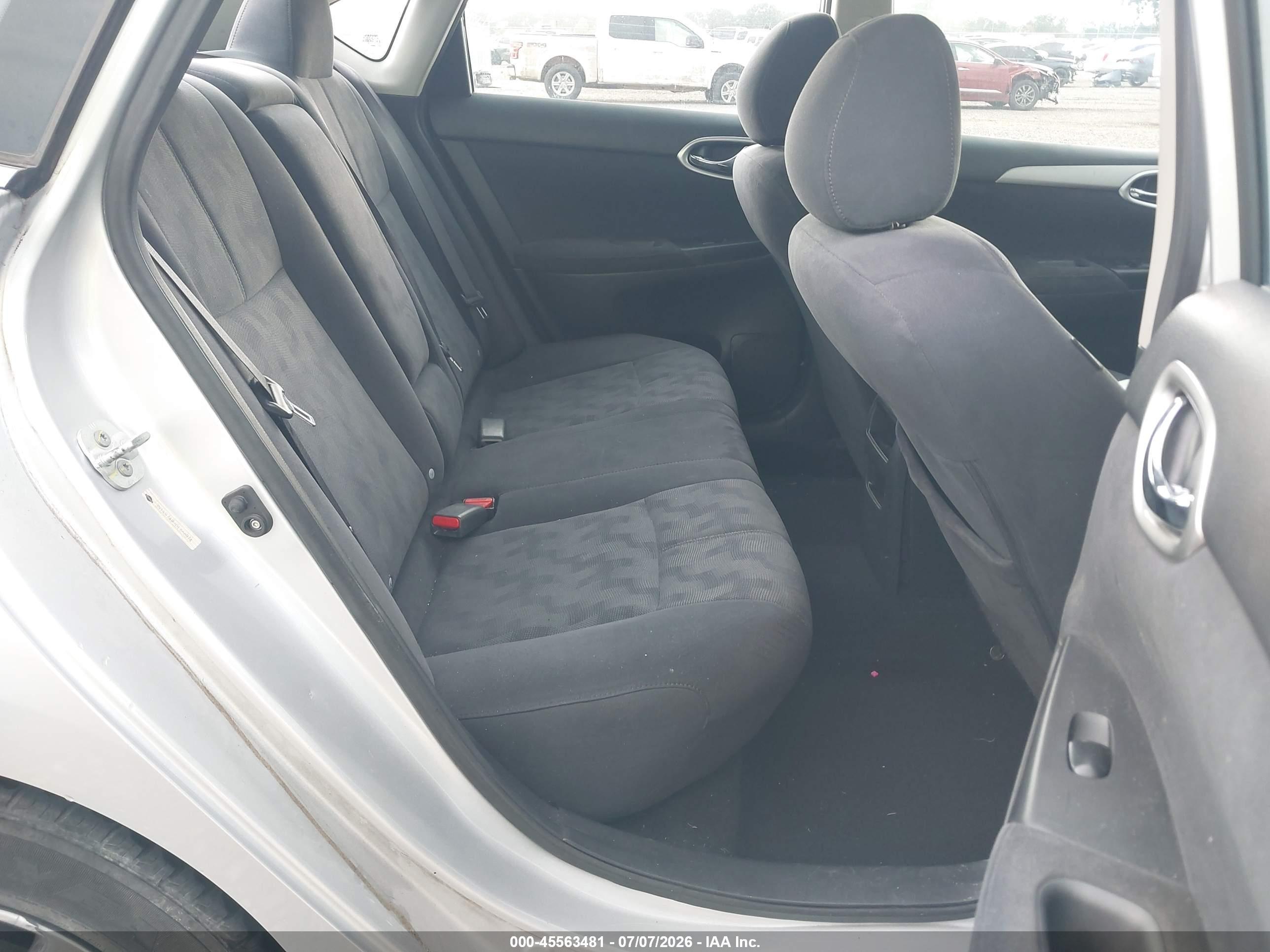 2013 Nissan Sentra Sv Silver vin: 3N1AB7AP2DL656974