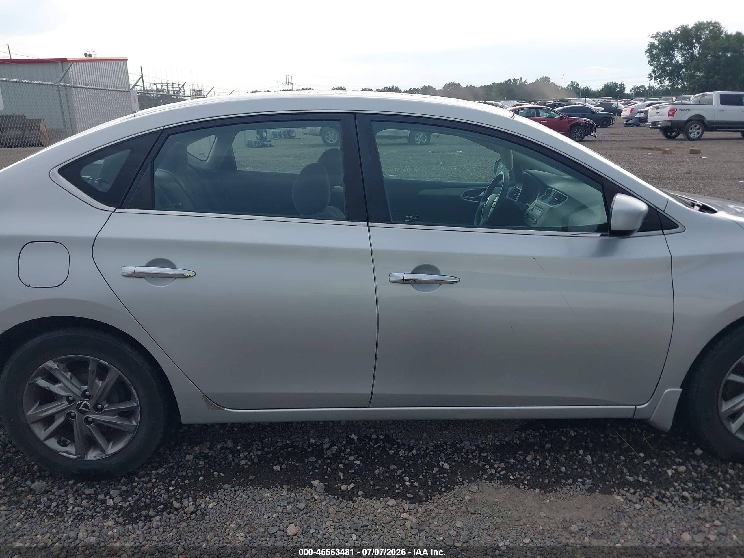 2013 Nissan Sentra Sv Silver vin: 3N1AB7AP2DL656974