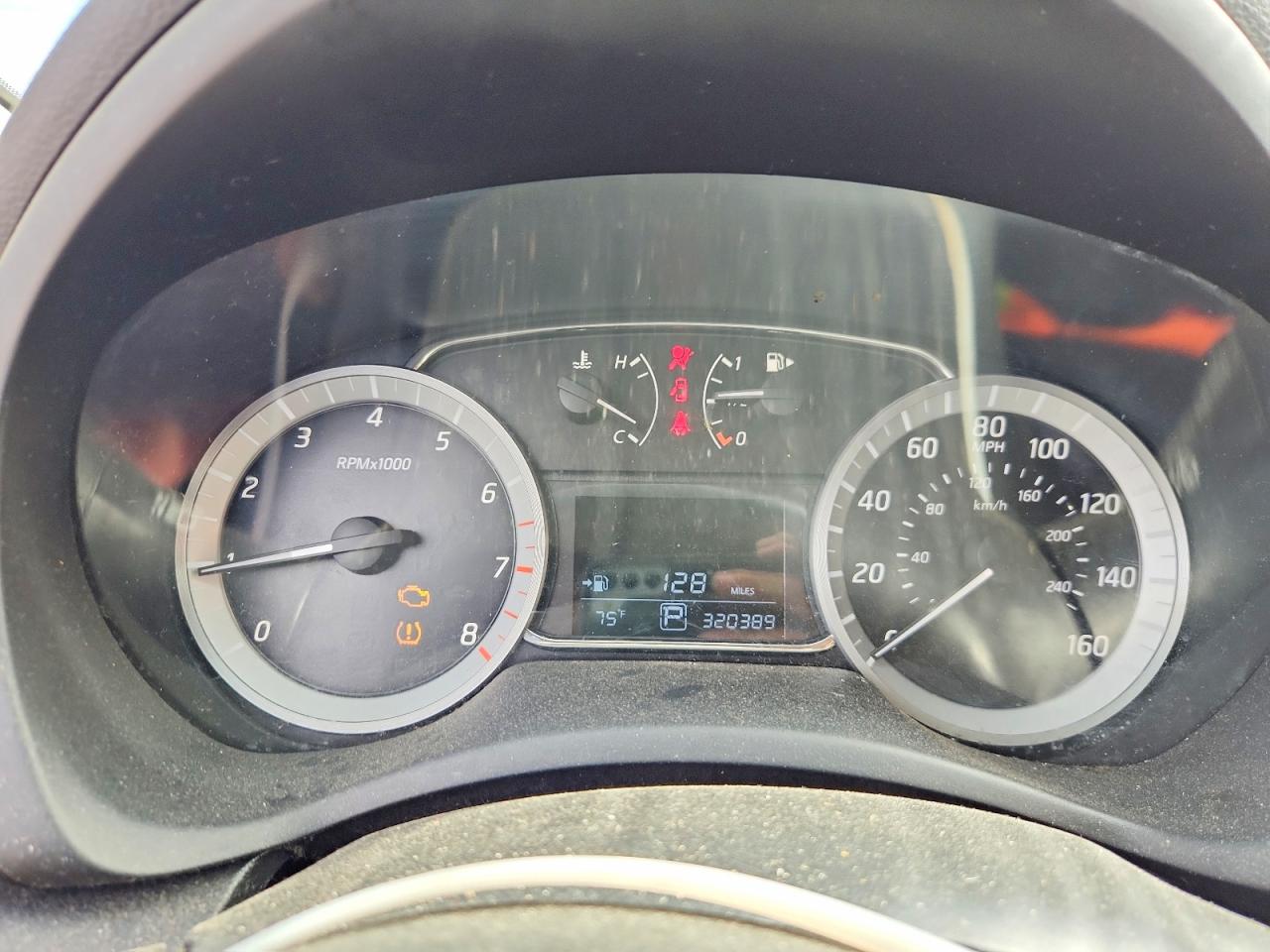 2013 Nissan Sentra S Silver vin: 3N1AB7AP2DL669238