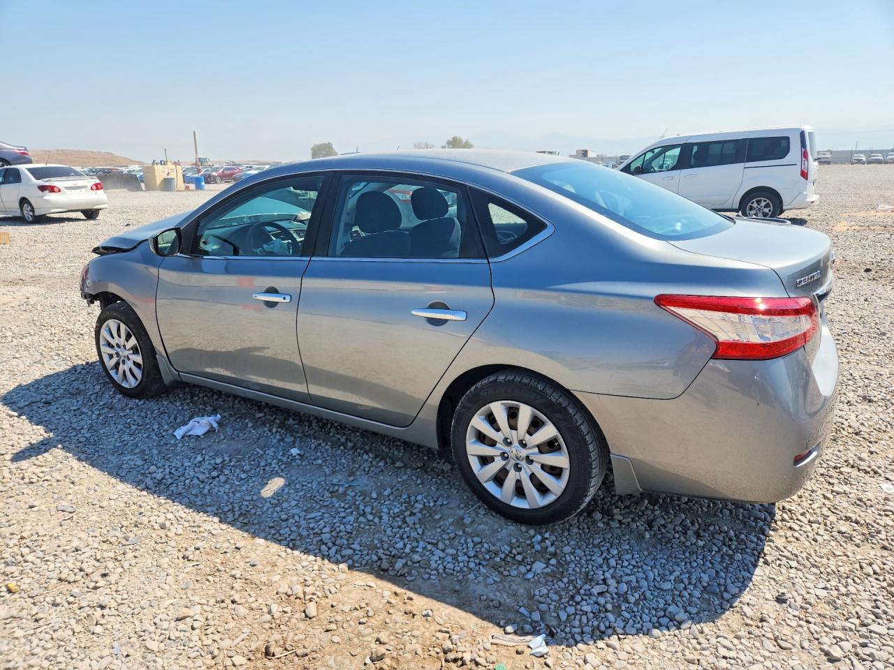 2013 Nissan Sentra S Серебряный vin: 3N1AB7AP2DL670700
