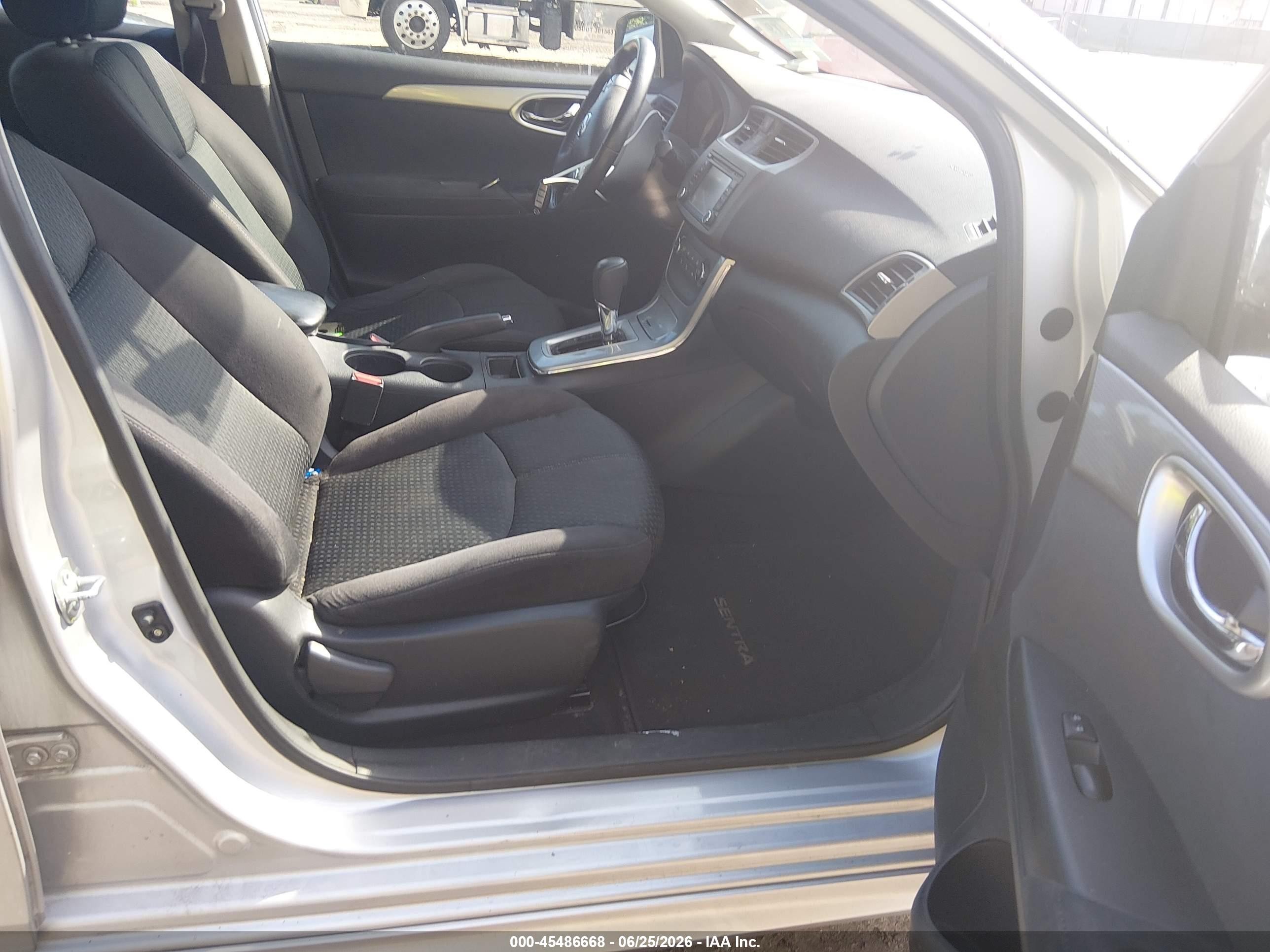 2013 Nissan Sentra Sr Silver vin: 3N1AB7AP2DL706630