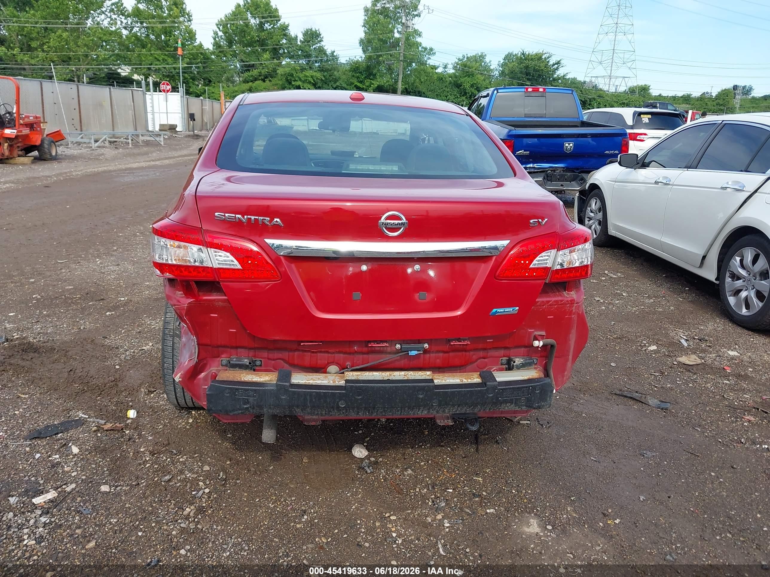 2013 Nissan Sentra Sv Red vin: 3N1AB7AP2DL711567