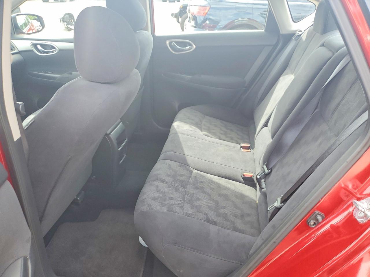 2013 Nissan Sentra S Red vin: 3N1AB7AP2DL722777