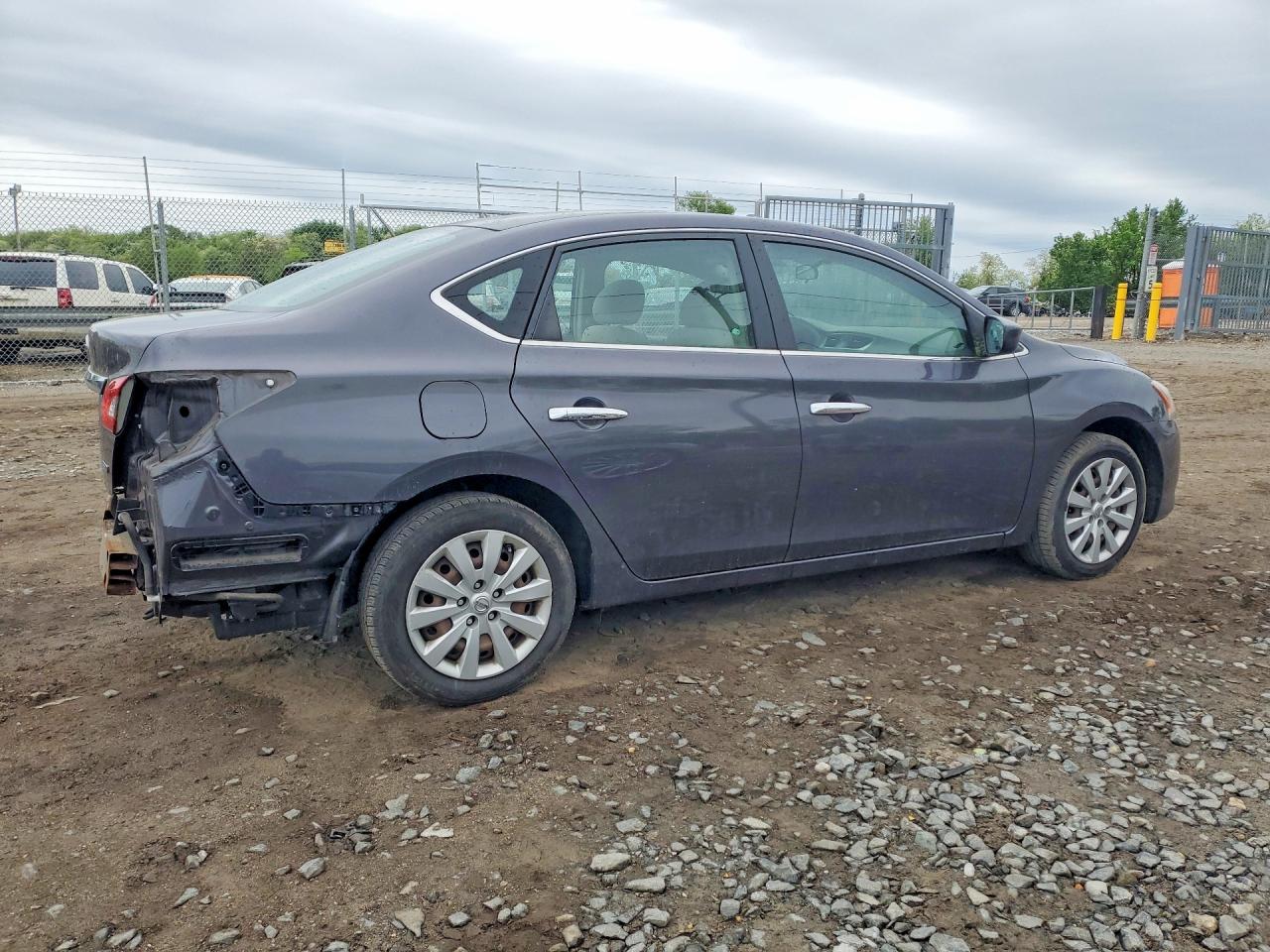 2013 Nissan Sentra S Gray vin: 3N1AB7AP2DL745993