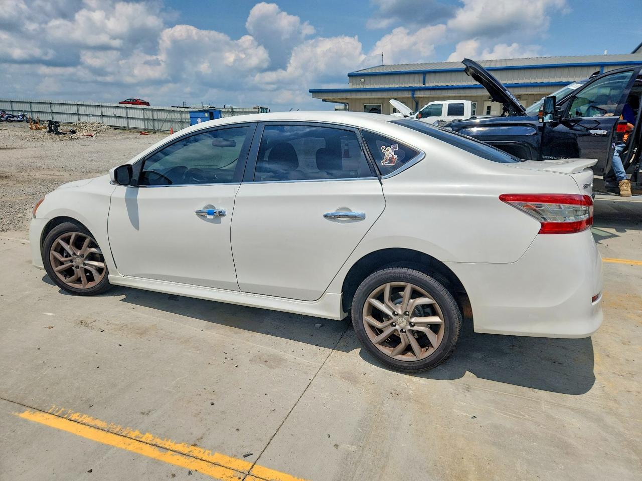 2013 Nissan Sentra S White vin: 3N1AB7AP2DL764155