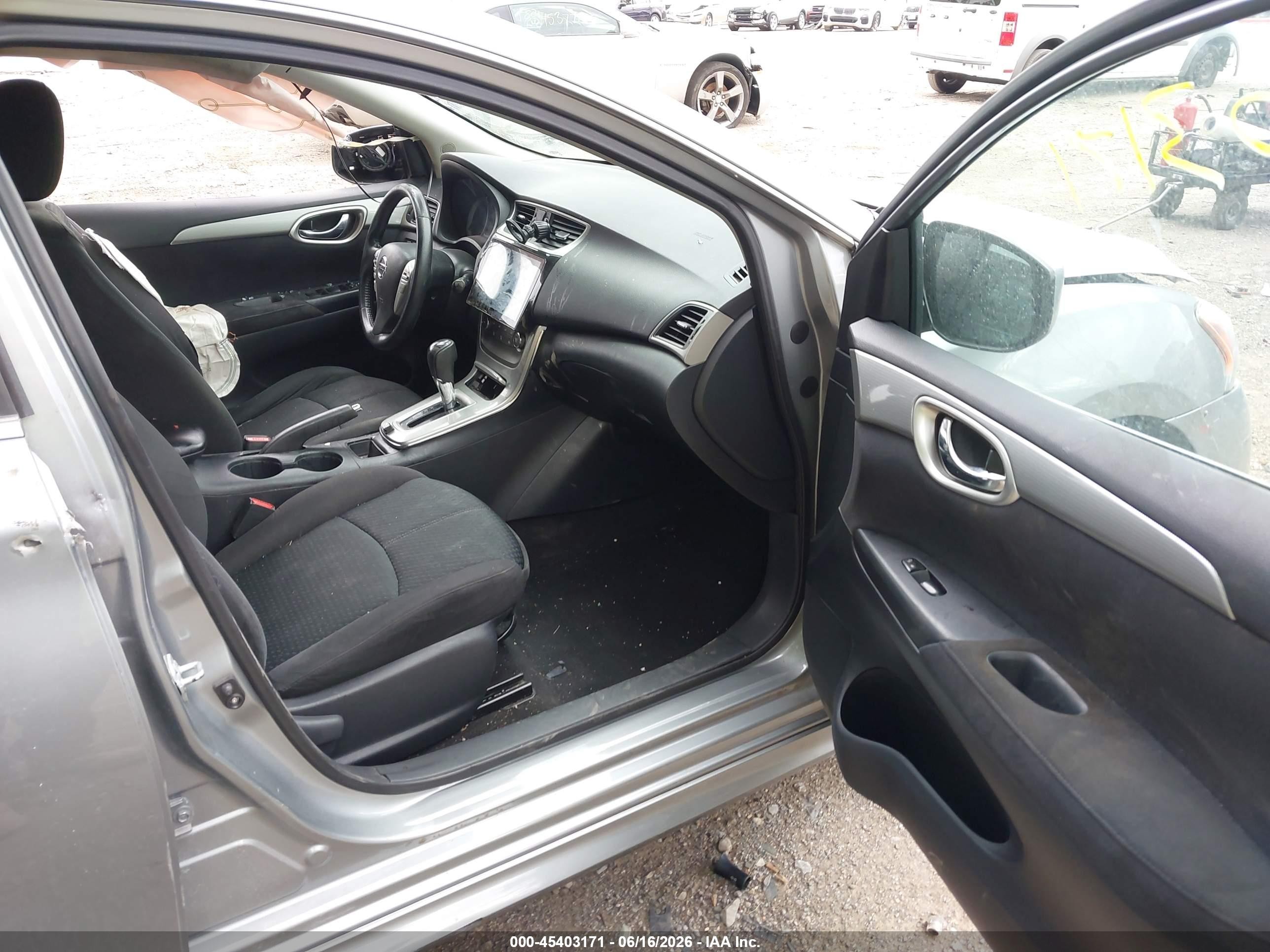 2014 Nissan Sentra Sr Silver vin: 3N1AB7AP2EL612846