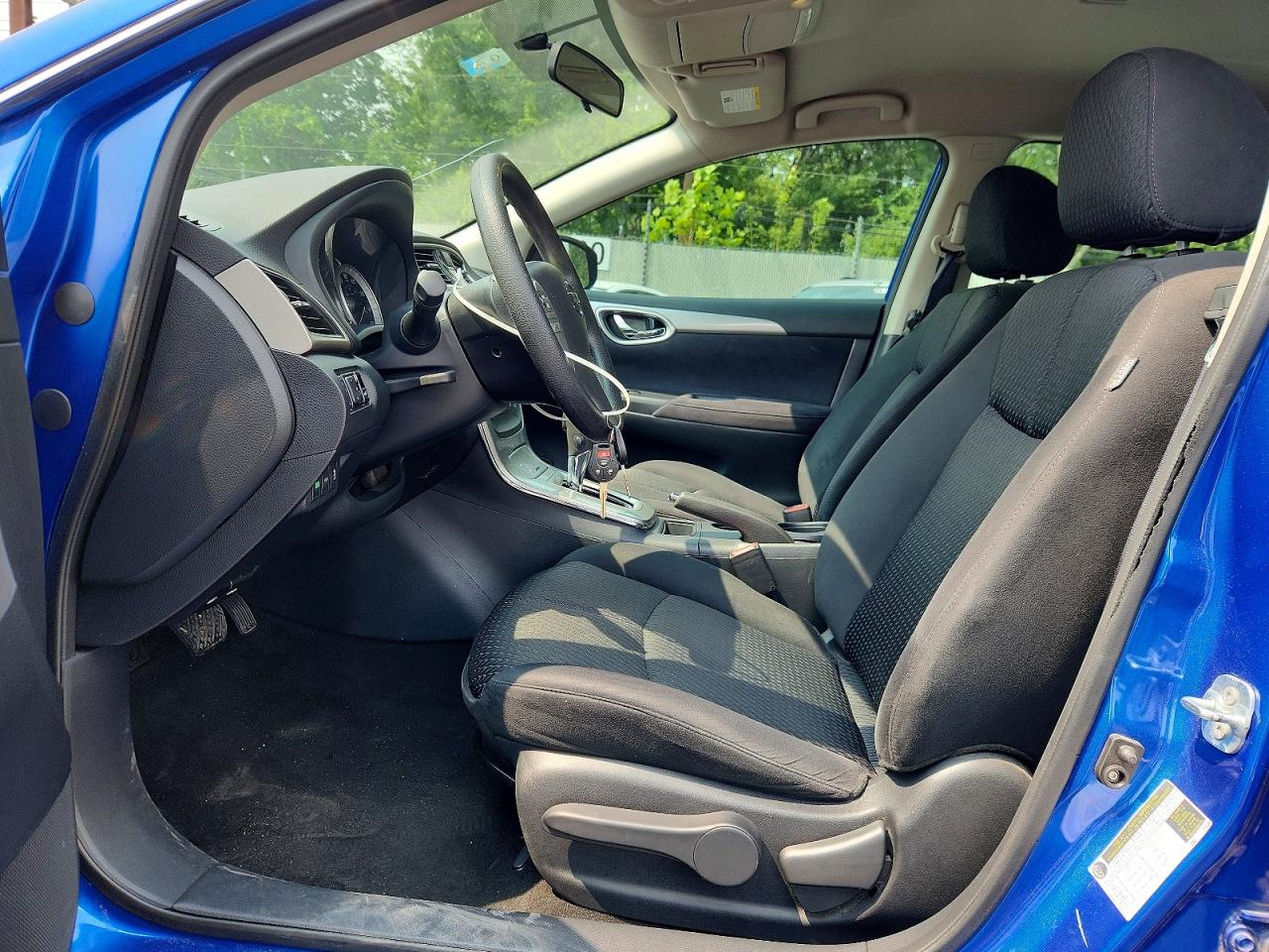 2014 Nissan Sentra Sr Blue vin: 3N1AB7AP2EL615438
