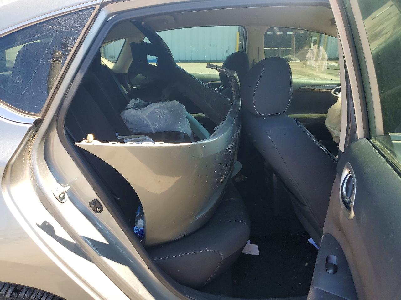 2014 Nissan Sentra S Silver vin: 3N1AB7AP2EL625256