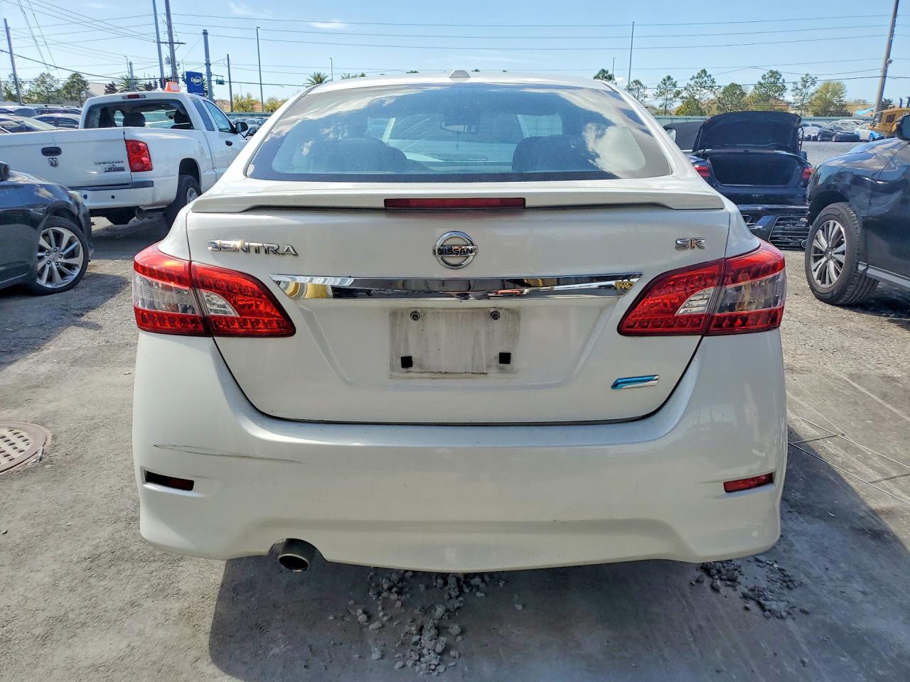 2014 Nissan Sentra Sr White vin: 3N1AB7AP2EL643787