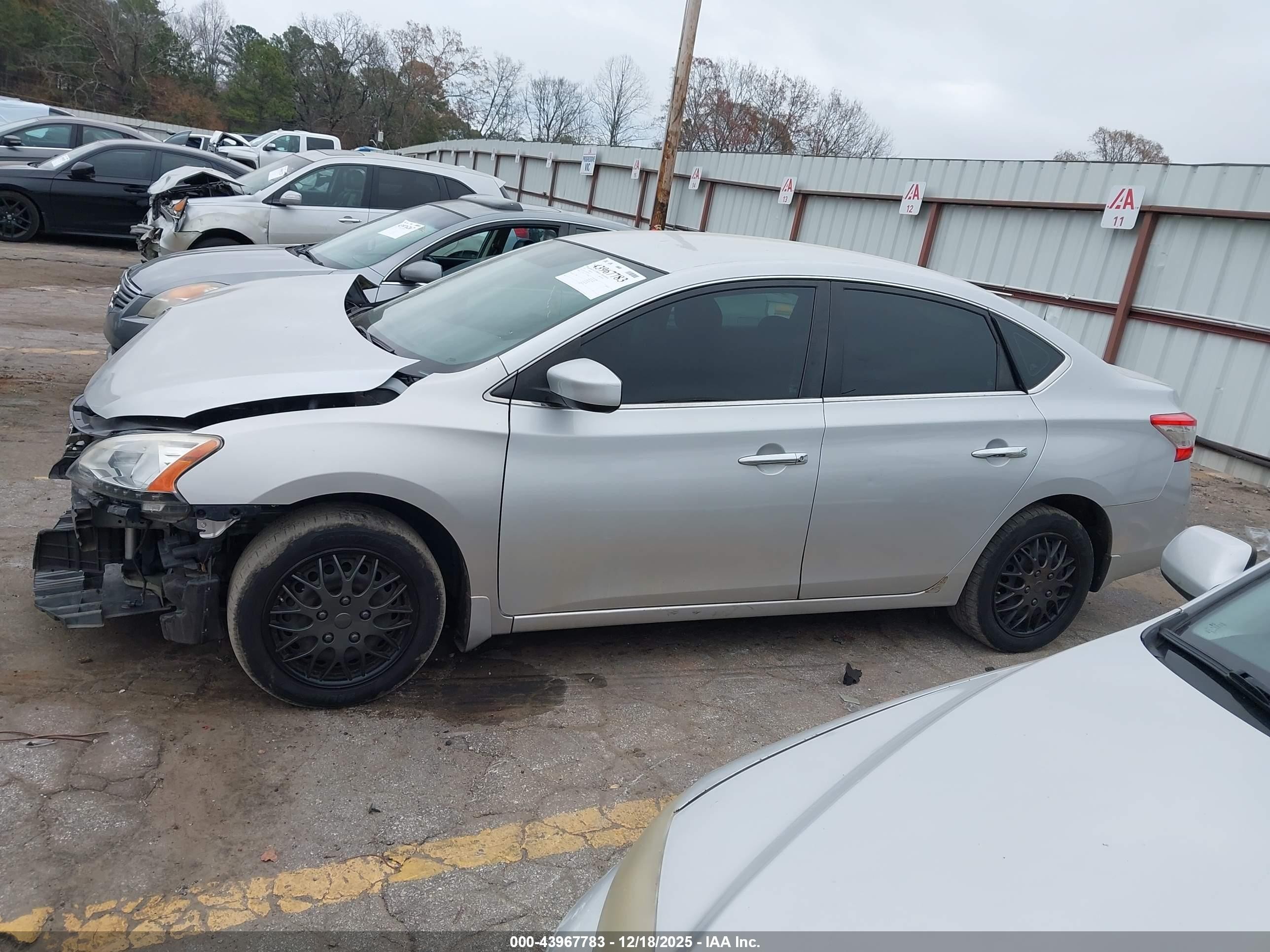2014 Nissan Sentra Sv Silver vin: 3N1AB7AP2EL654613
