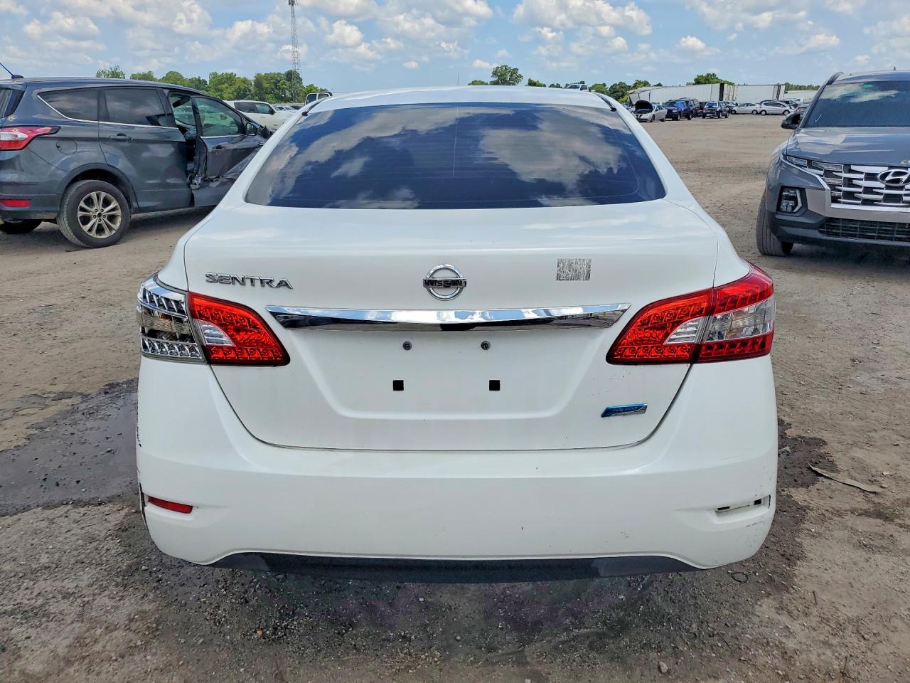 2014 Nissan Sentra S Белый vin: 3N1AB7AP2EL661870