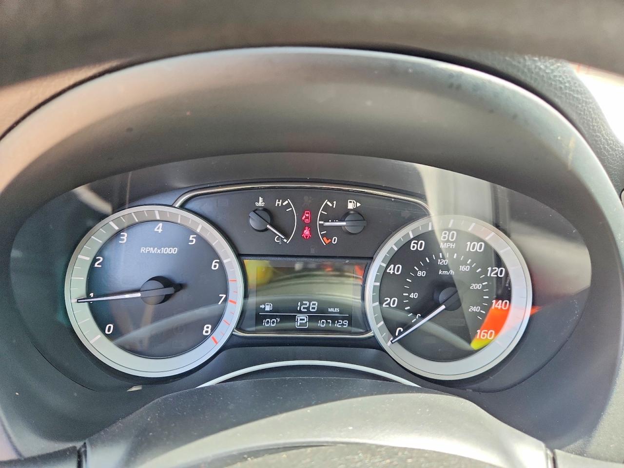 2014 Nissan Sentra Sv Gray vin: 3N1AB7AP2EL670732