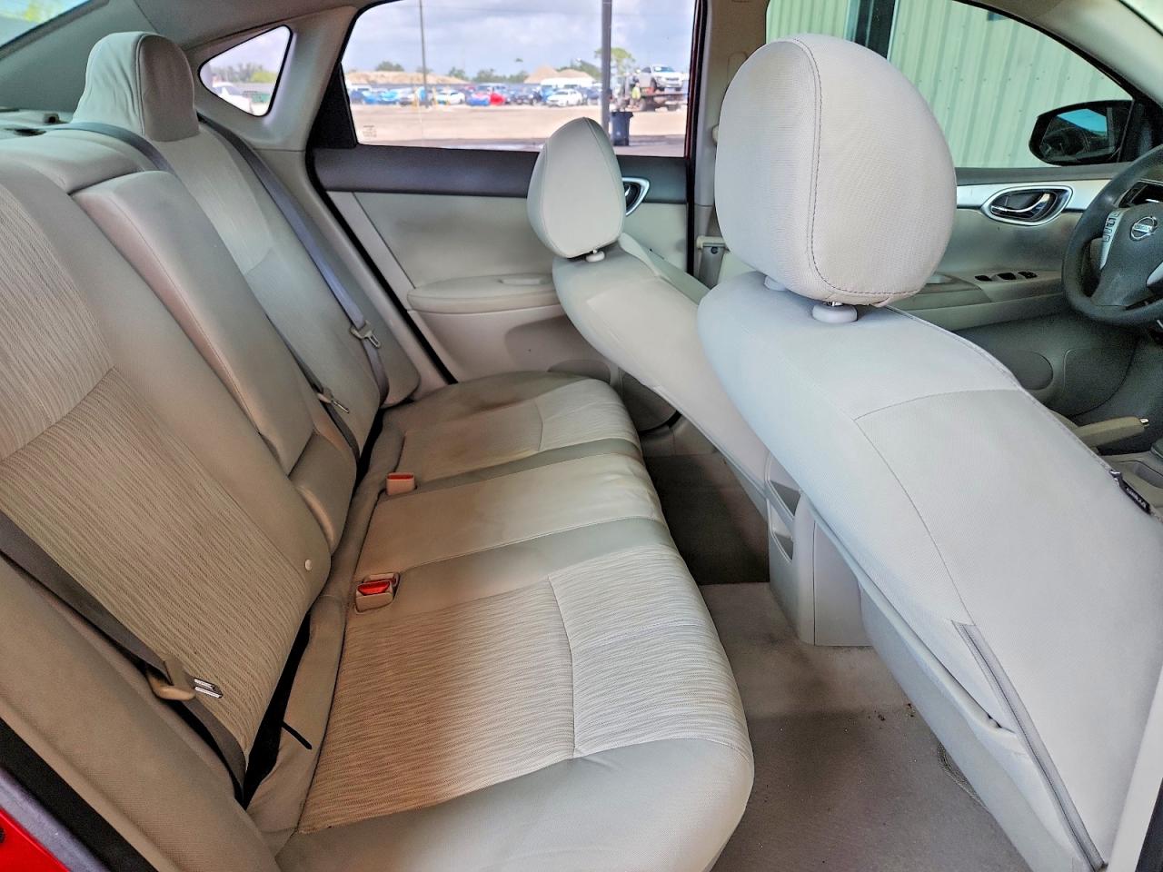2014 Nissan Sentra Sv Red vin: 3N1AB7AP2EL680869