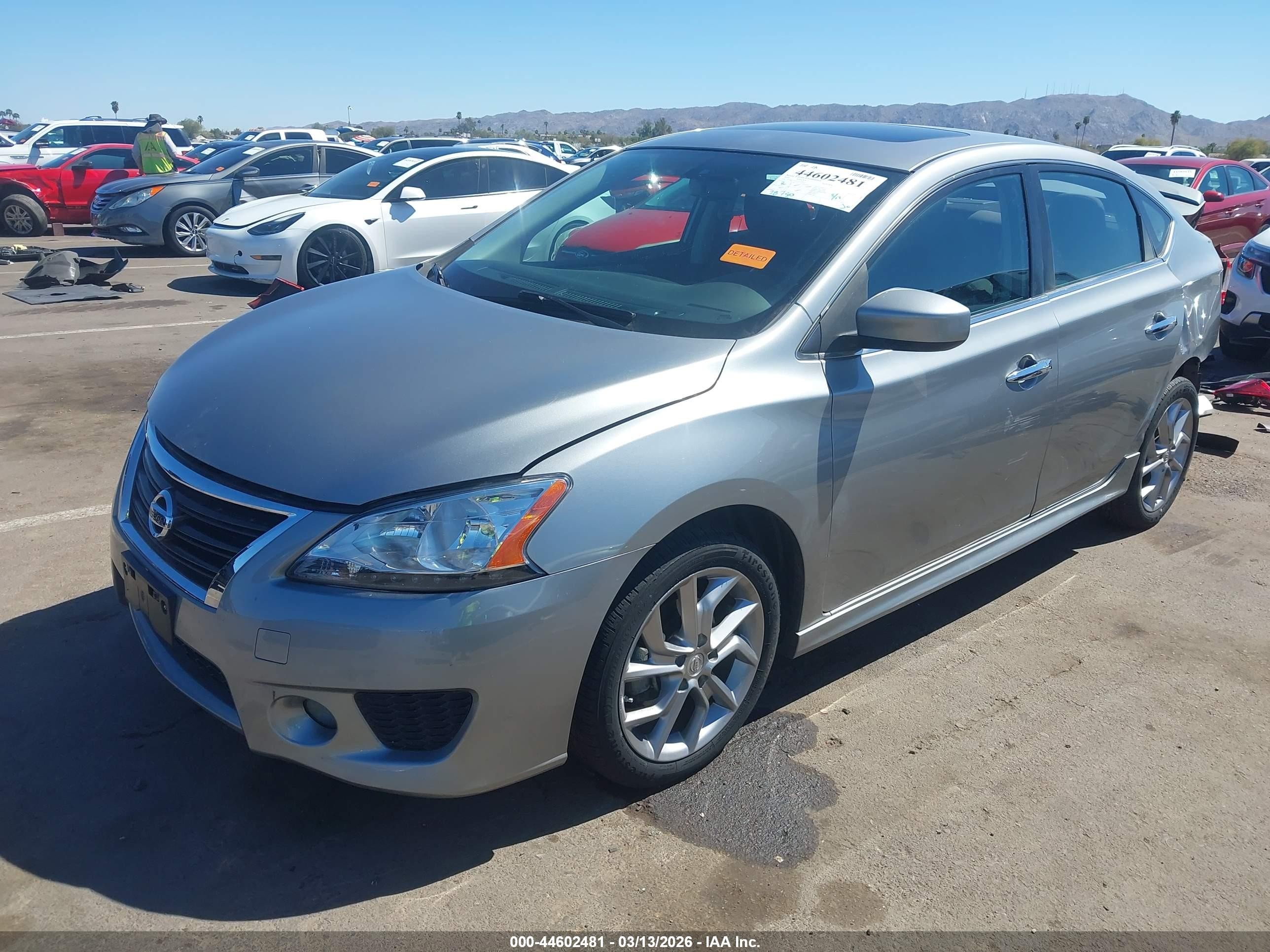 2014 Nissan Sentra Sr Серебряный vin: 3N1AB7AP2EY224633