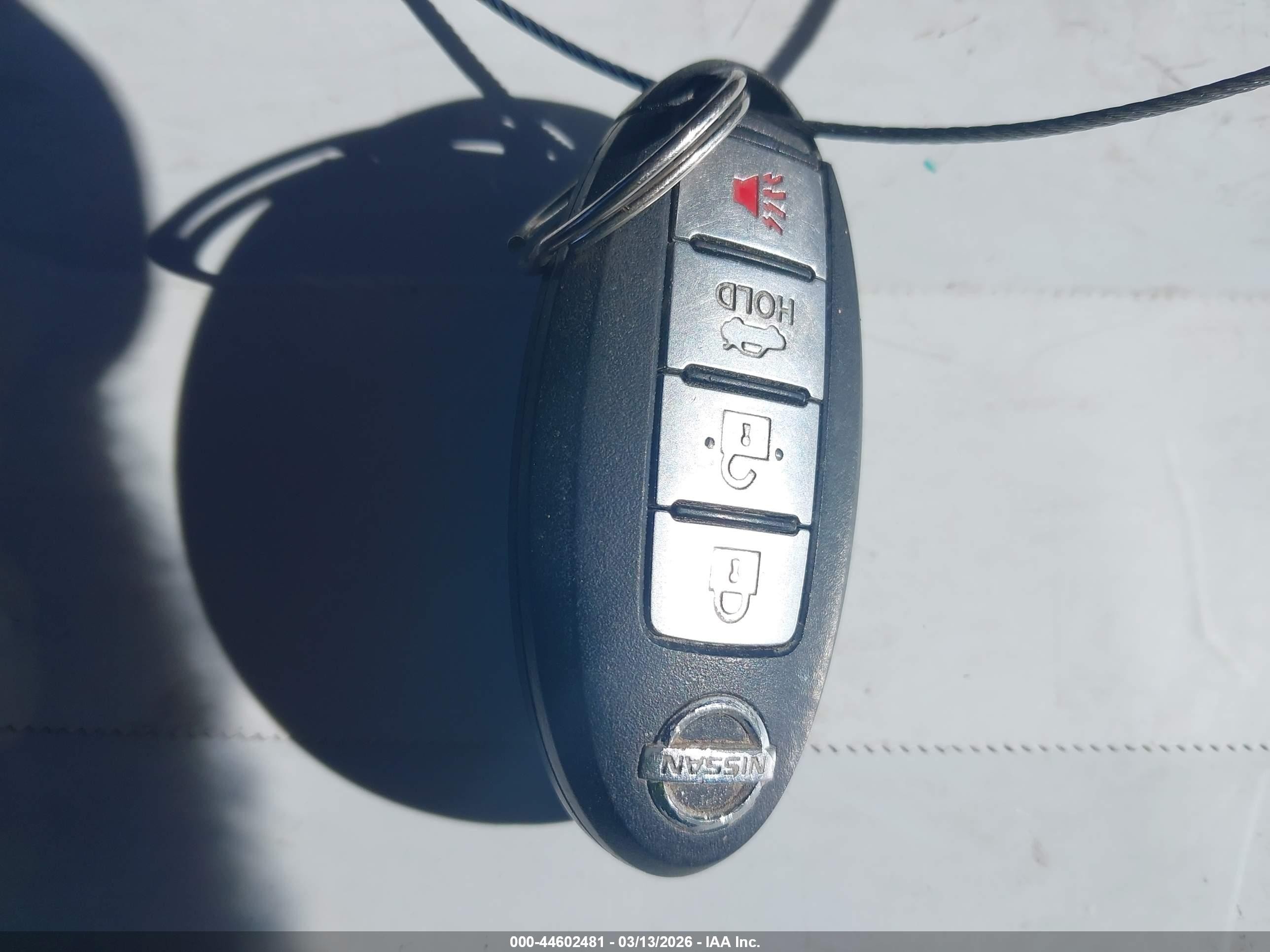 2014 Nissan Sentra Sr Серебряный vin: 3N1AB7AP2EY224633
