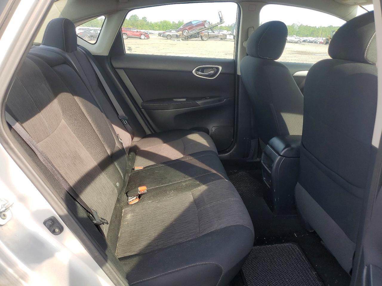 2014 Nissan Sentra Sv Silver vin: 3N1AB7AP2EY236166