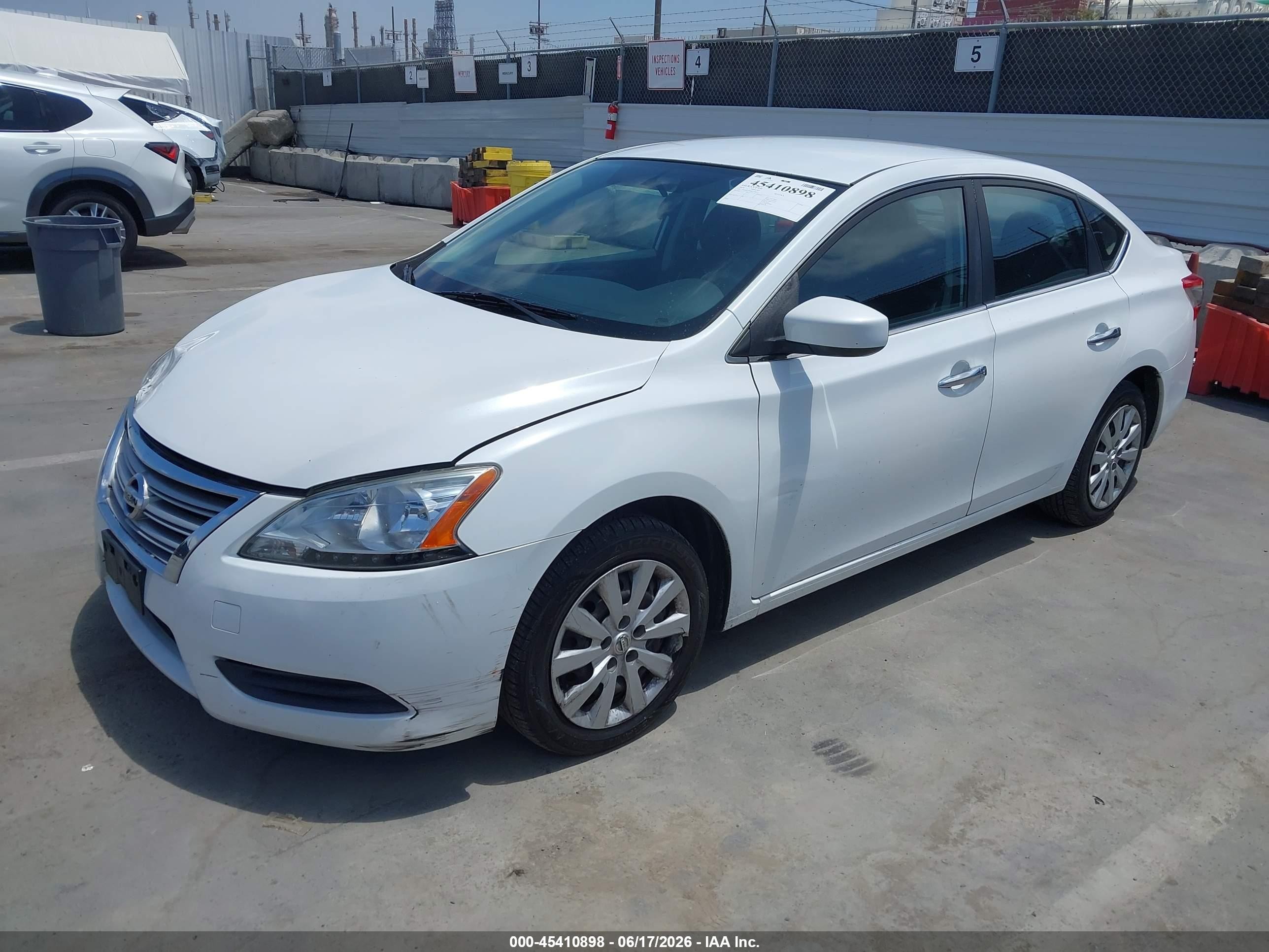 2014 Nissan Sentra S White vin: 3N1AB7AP2EY238273