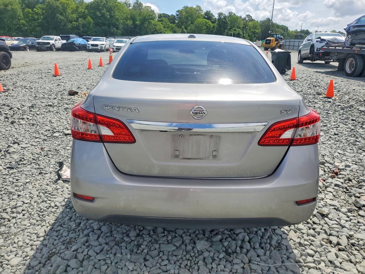 2015 Nissan Sentra Sv Silver vin: 3N1AB7AP2FL644987