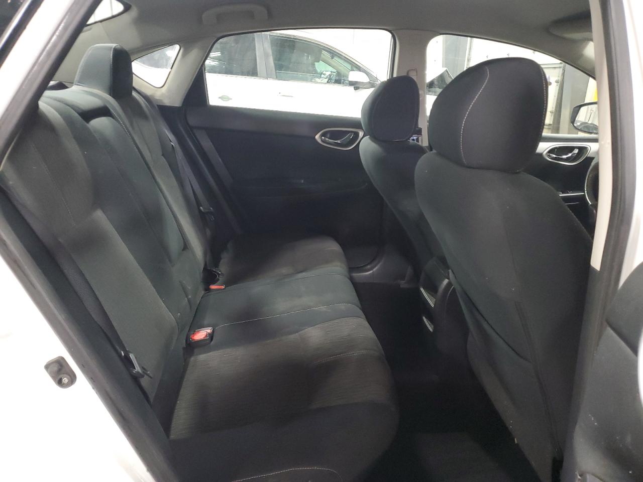 2015 Nissan Sentra S White vin: 3N1AB7AP2FL653849