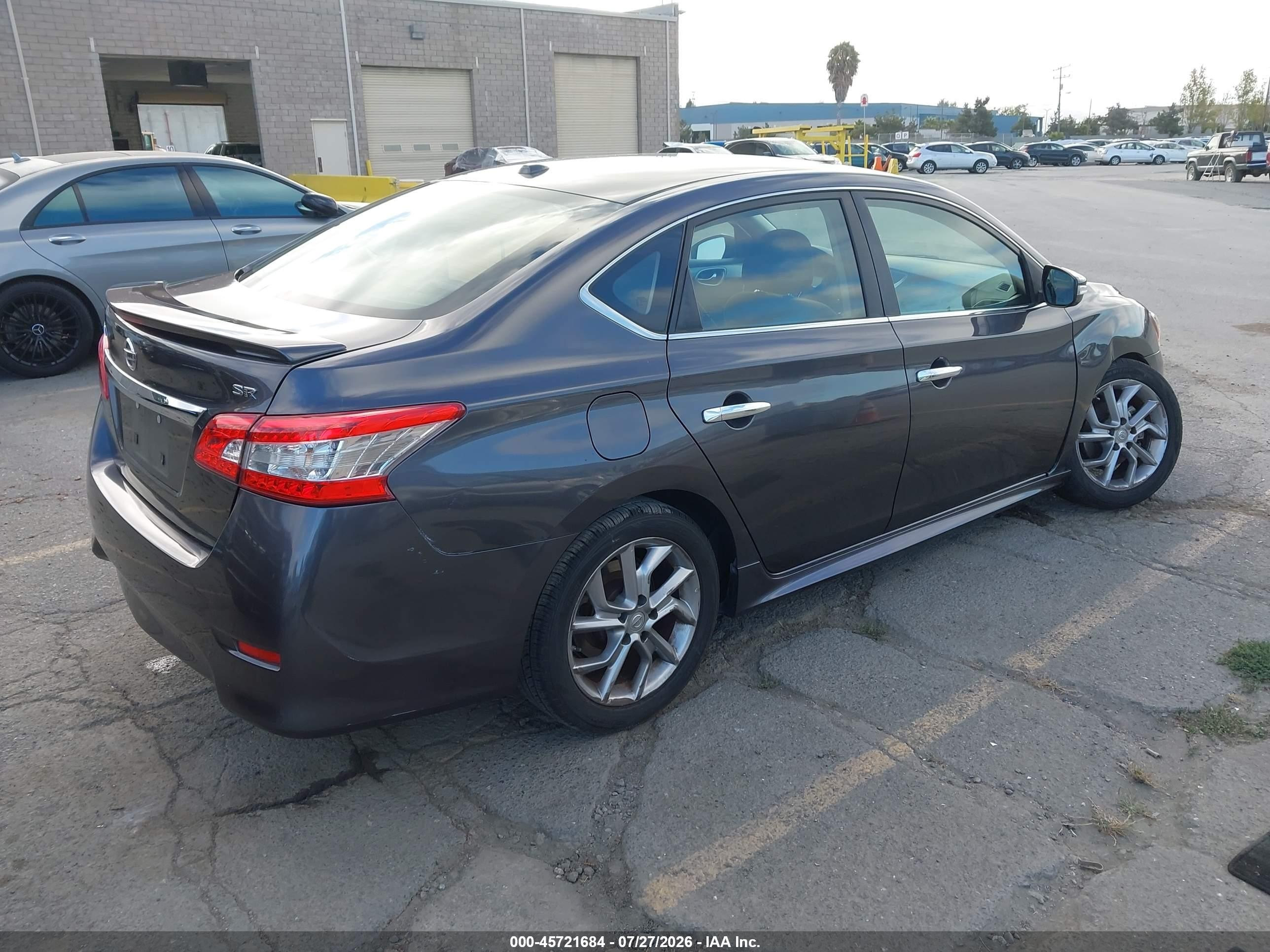 2015 Nissan Sentra Sr Gray vin: 3N1AB7AP2FY225847