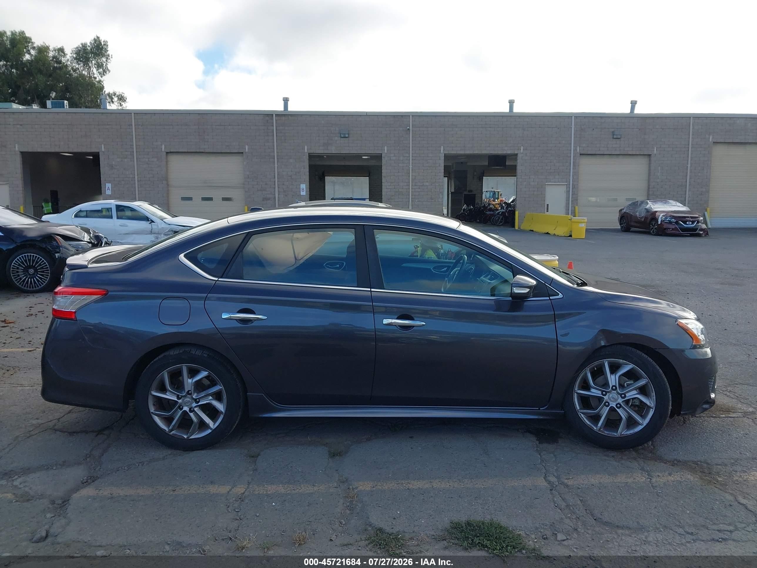 2015 Nissan Sentra Sr Gray vin: 3N1AB7AP2FY225847
