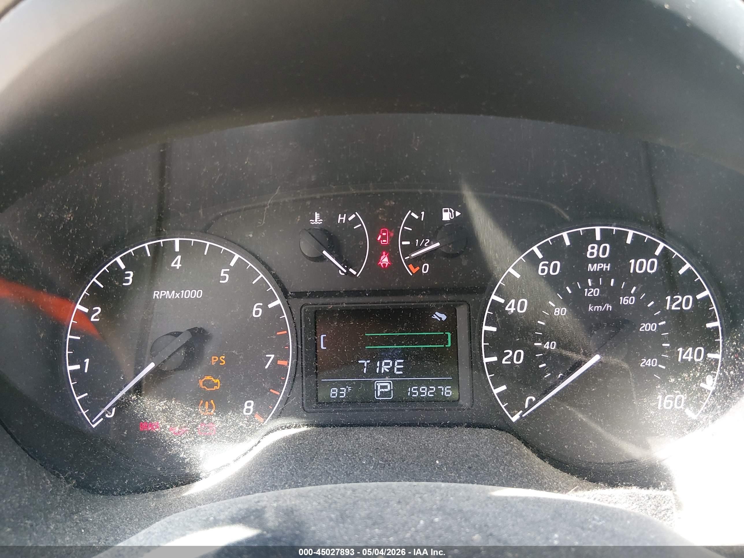 2015 Nissan Sentra S Серебряный vin: 3N1AB7AP2FY226285
