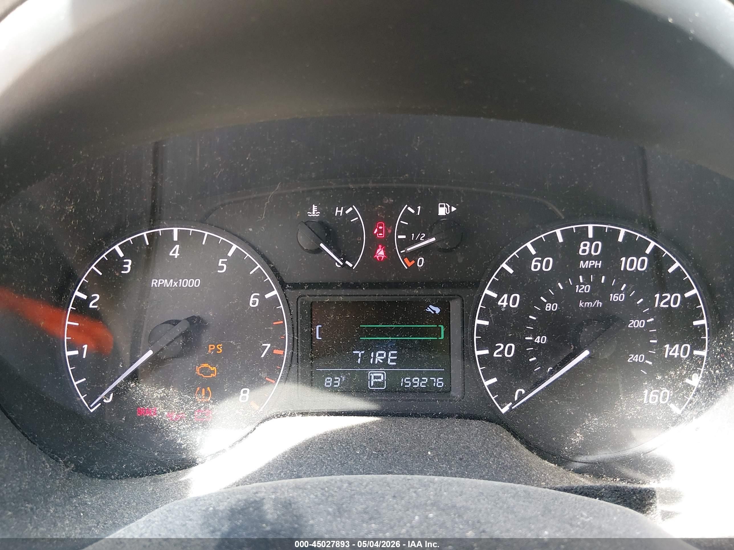 2015 Nissan Sentra S Серебряный vin: 3N1AB7AP2FY226285