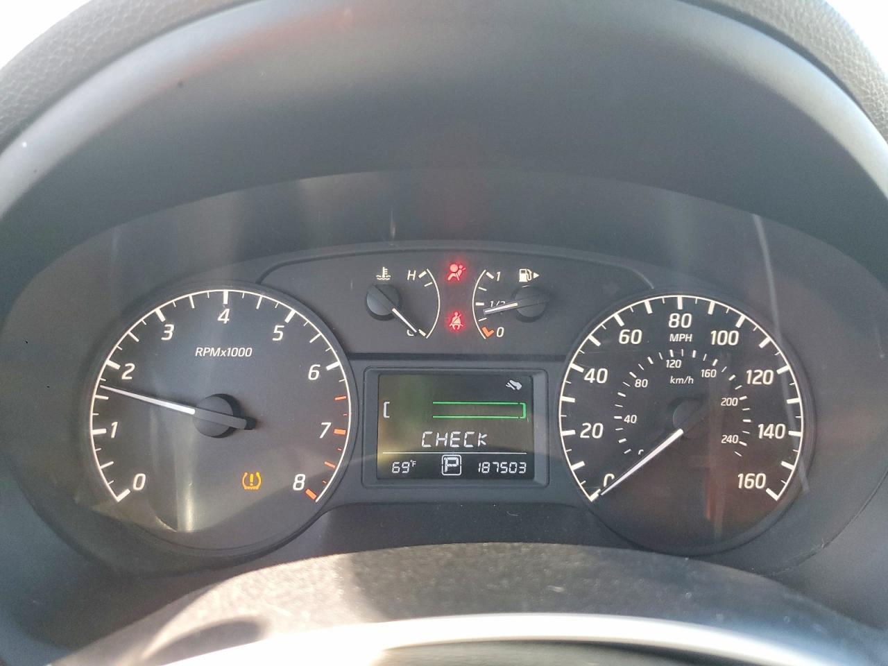 2015 Nissan Sentra S White vin: 3N1AB7AP2FY242230