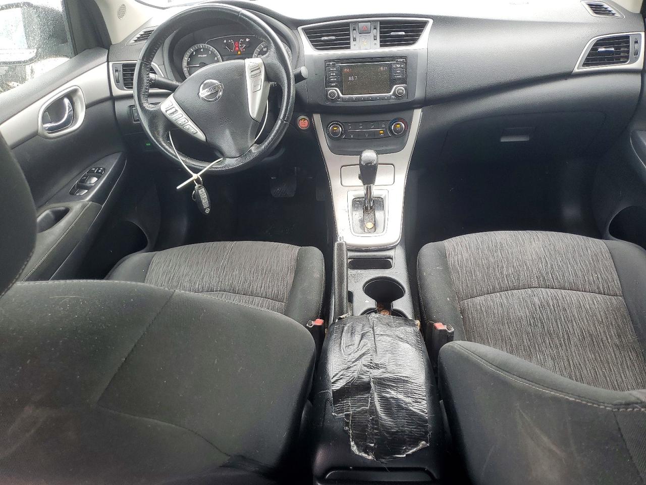 2015 Nissan Sentra Sv Серебряный vin: 3N1AB7AP2FY249324