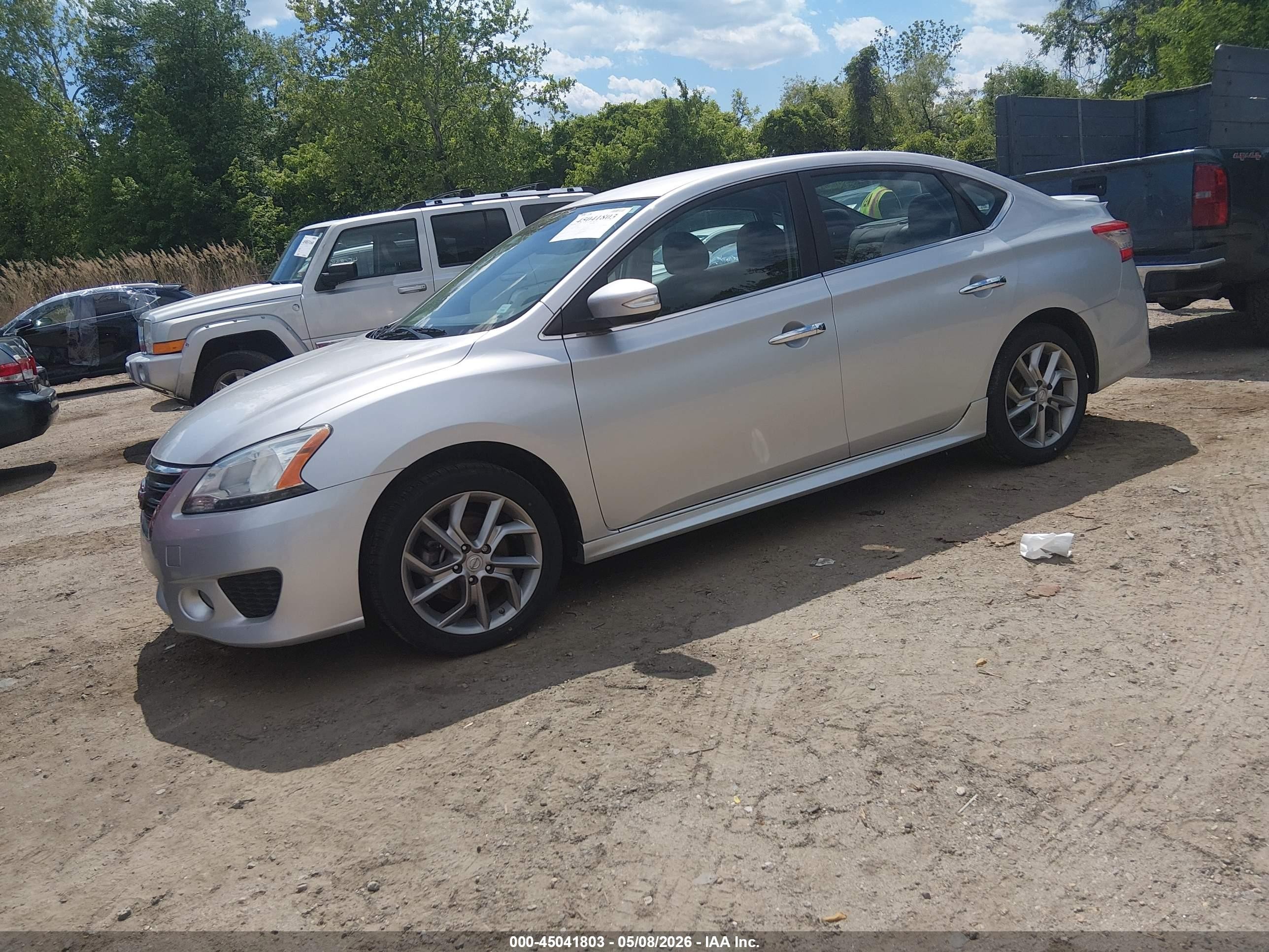 2015 Nissan Sentra Sr Silver vin: 3N1AB7AP2FY265782