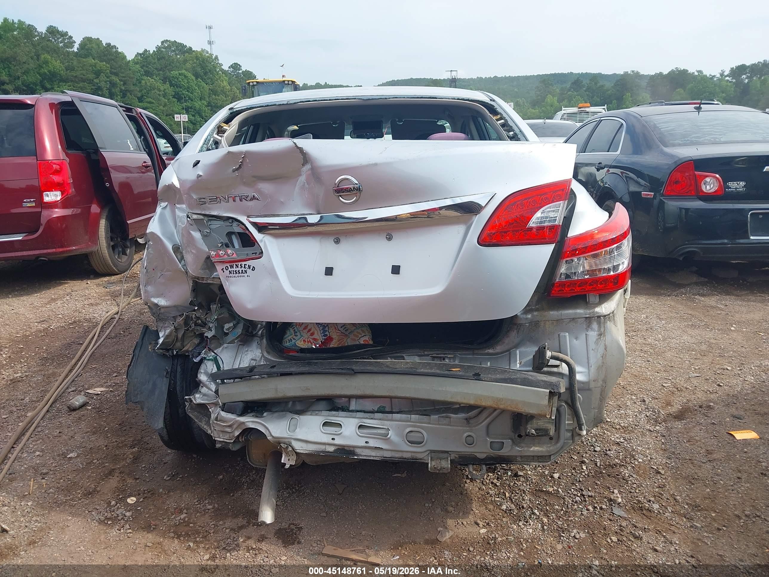 2015 Nissan Sentra S Silver vin: 3N1AB7AP2FY275065