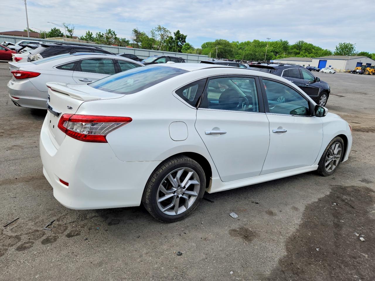 2015 Nissan Sentra S White vin: 3N1AB7AP2FY282484