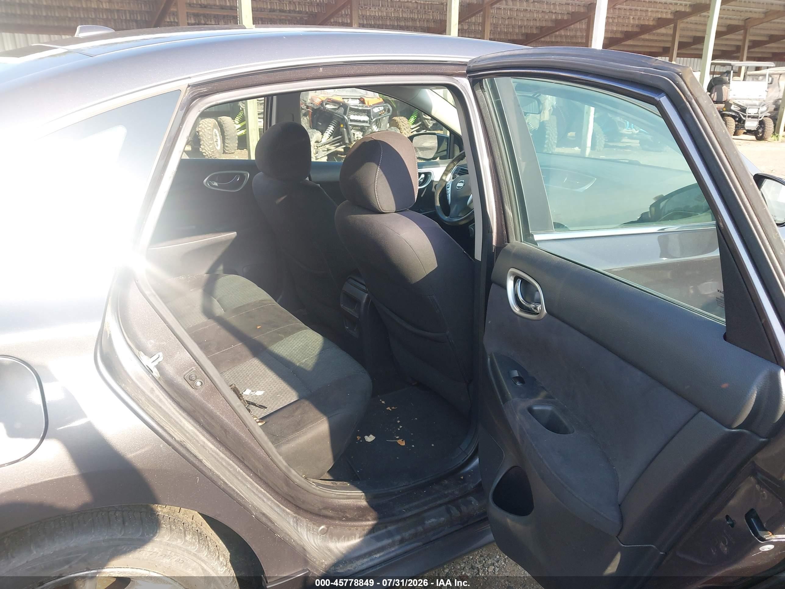 2015 Nissan Sentra Sr Gray vin: 3N1AB7AP2FY289208