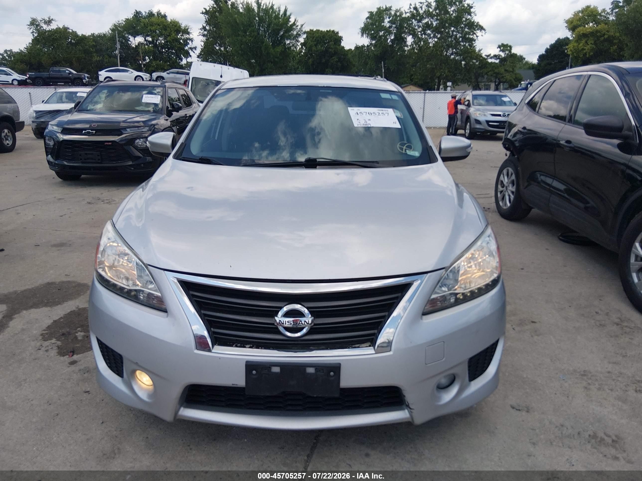 2015 Nissan Sentra Sr Gray vin: 3N1AB7AP2FY298989