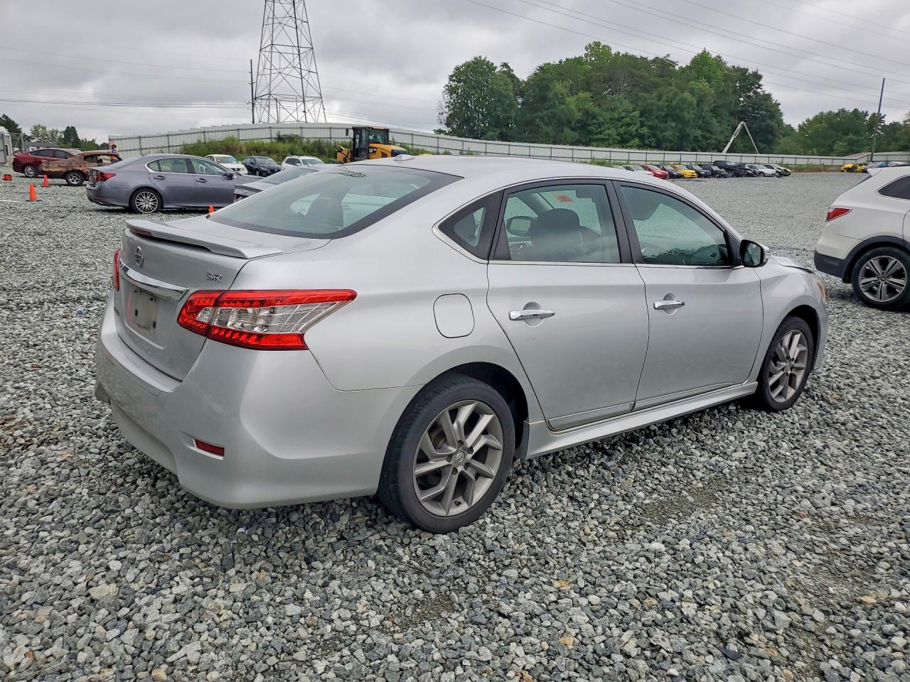 2015 Nissan Sentra Sr Silver vin: 3N1AB7AP2FY305388