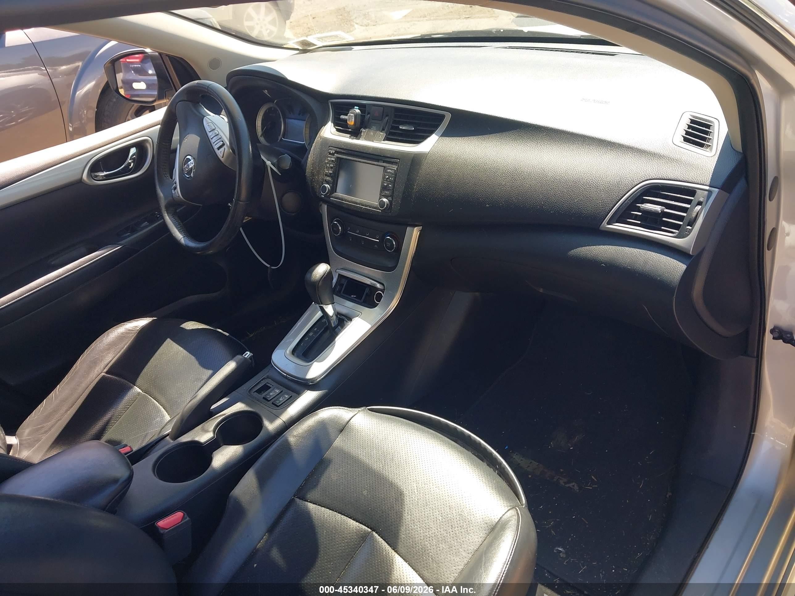 2015 Nissan Sentra Sr Silver vin: 3N1AB7AP2FY307044