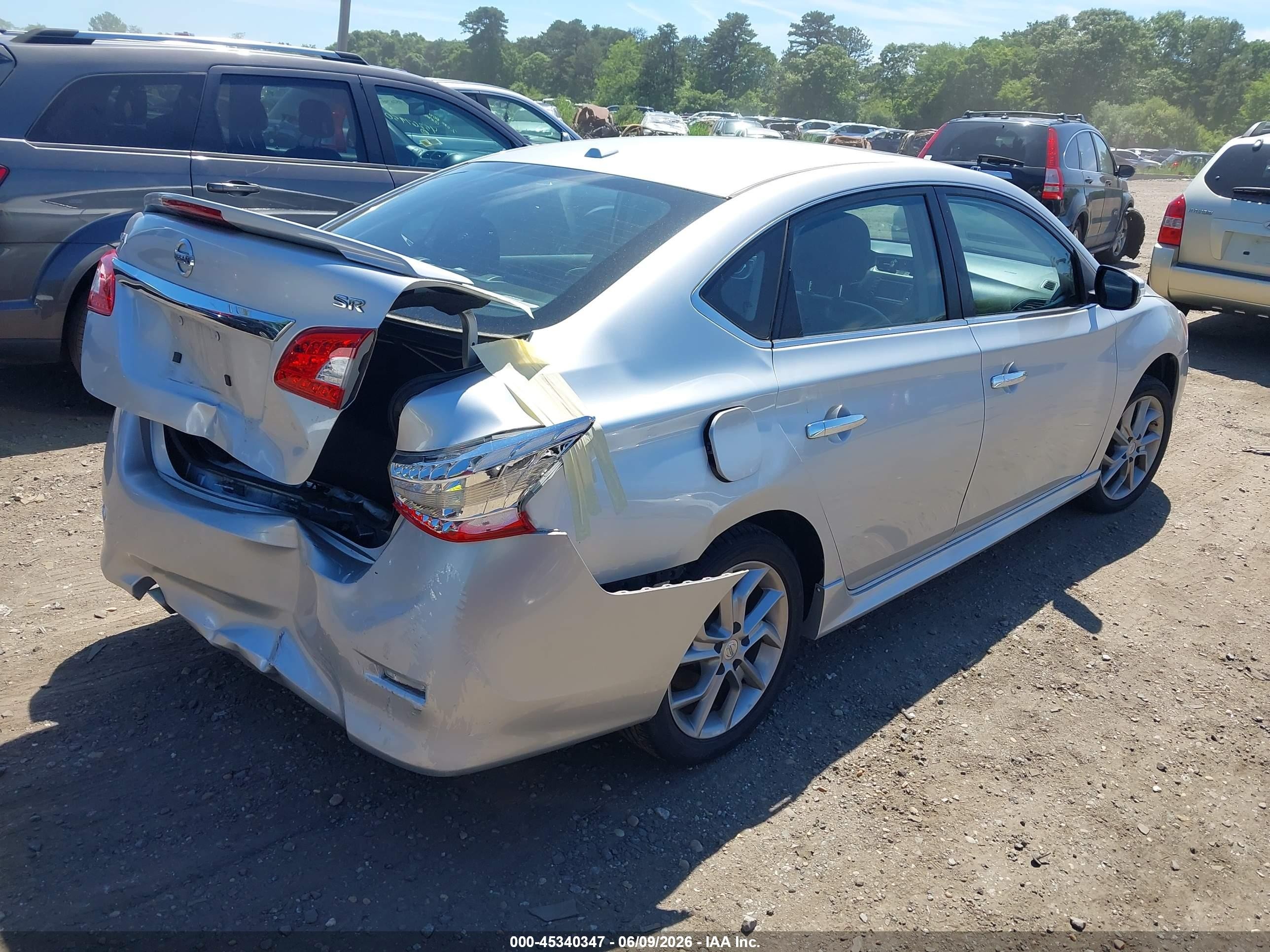 2015 Nissan Sentra Sr Silver vin: 3N1AB7AP2FY307044