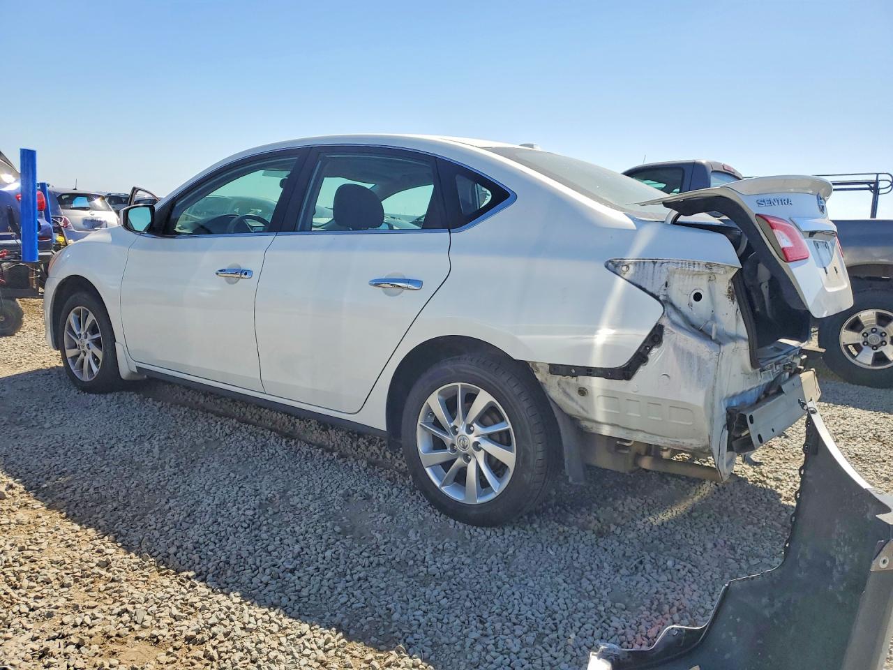 2015 Nissan Sentra Sv White vin: 3N1AB7AP2FY326757